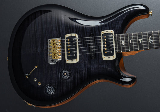 Modern Eagle V 10 Top - Charcoal