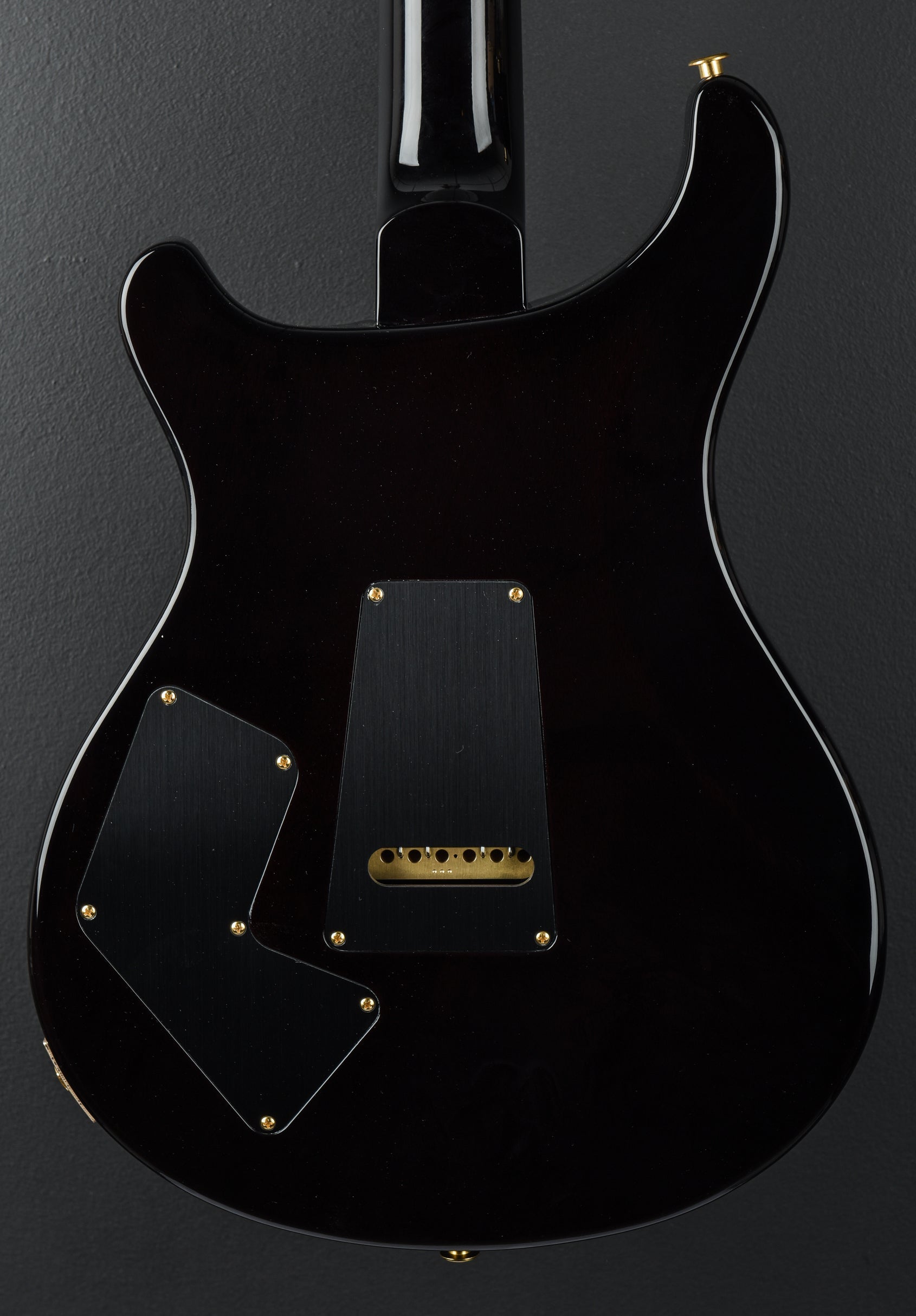 Modern Eagle V 10 Top - Black Gold Wraparound Burst