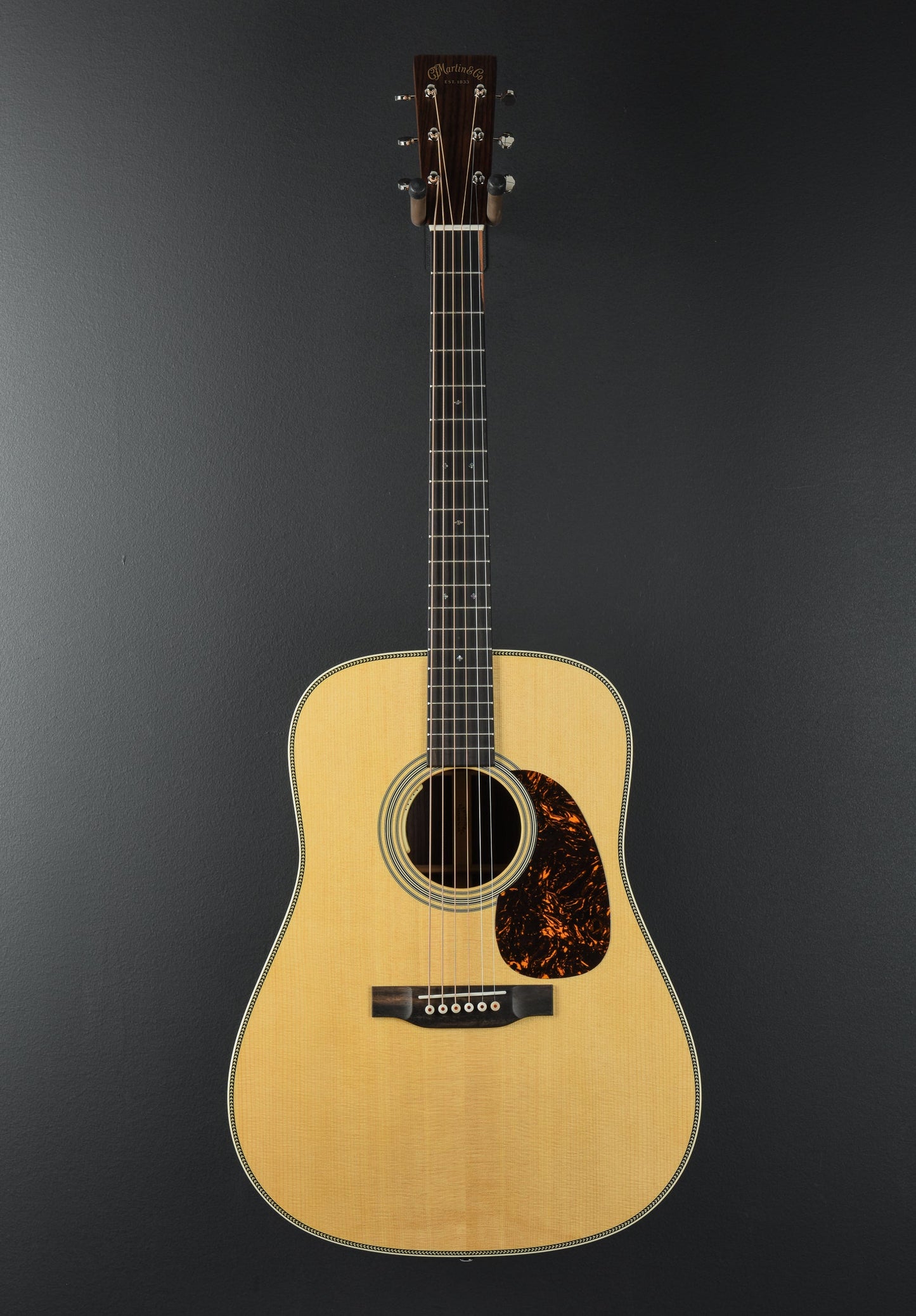 New for 2025 HD-28E w/LR Baggs Anthem - Gloss Natural