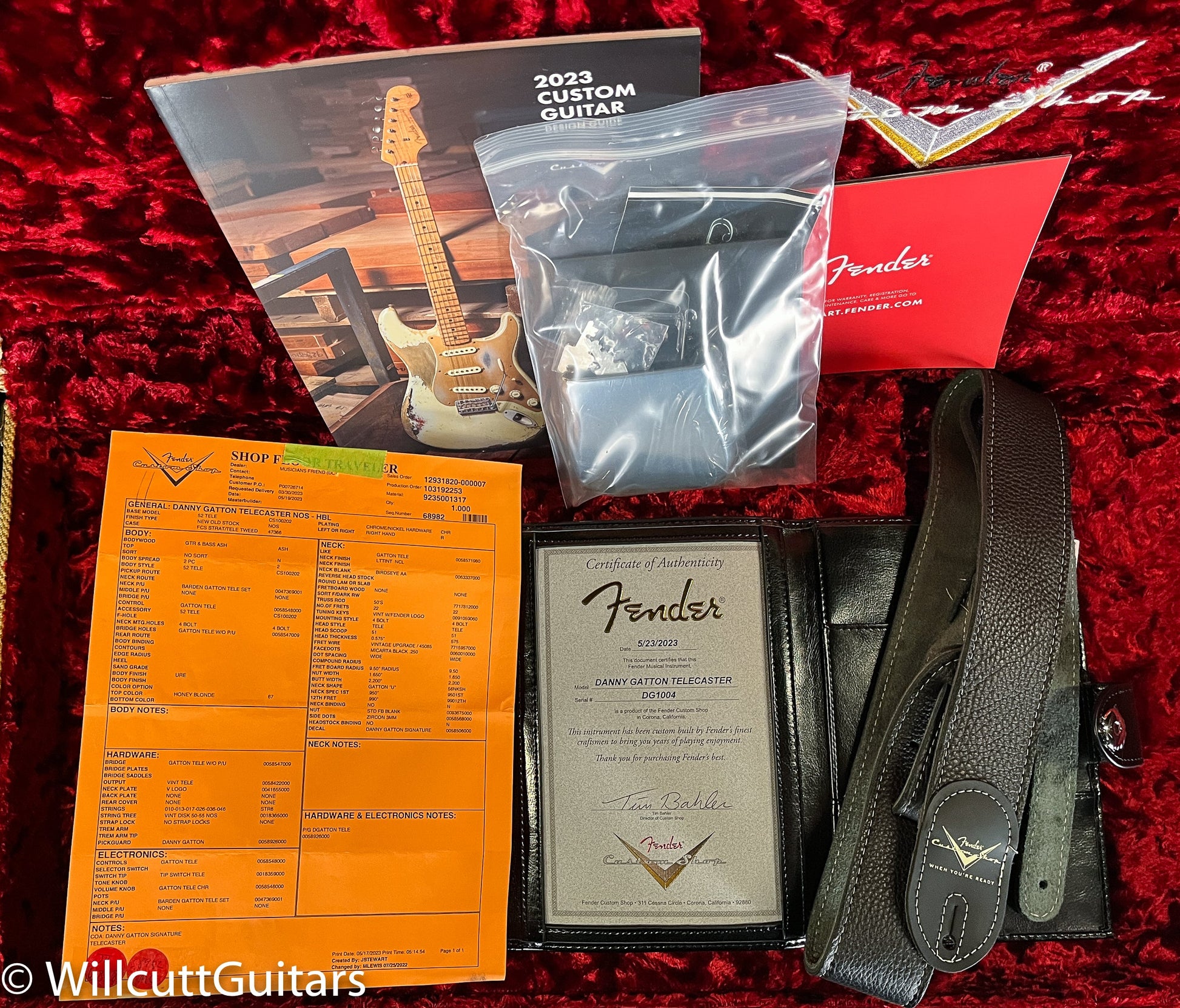 Fender Custom Shop Danny Gatton Signature Telecaster Honey Blonde (004)