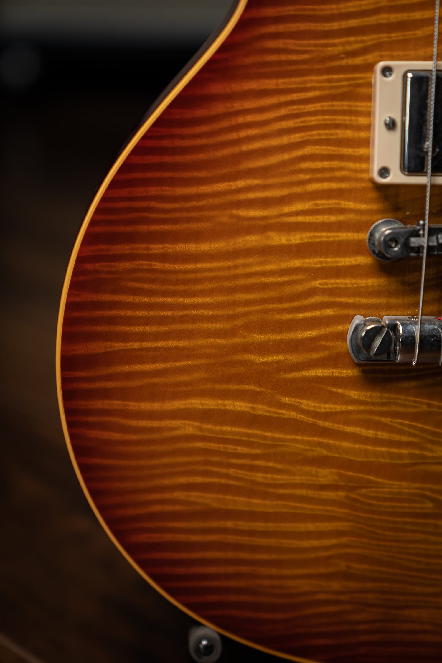 2005 Gibson Custom Shop 1959 Reissue R9 Electric Guitar - Cherry Sunburst