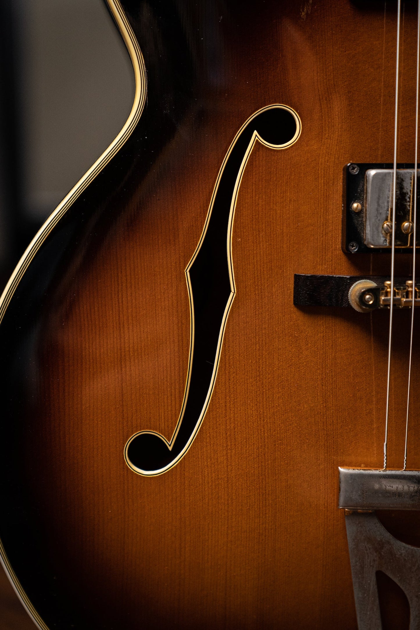 1961 Gibson Super 400 CES with Factory Varitone Stereo Electric Guitar - Sunburst ( GAVE BACK )
