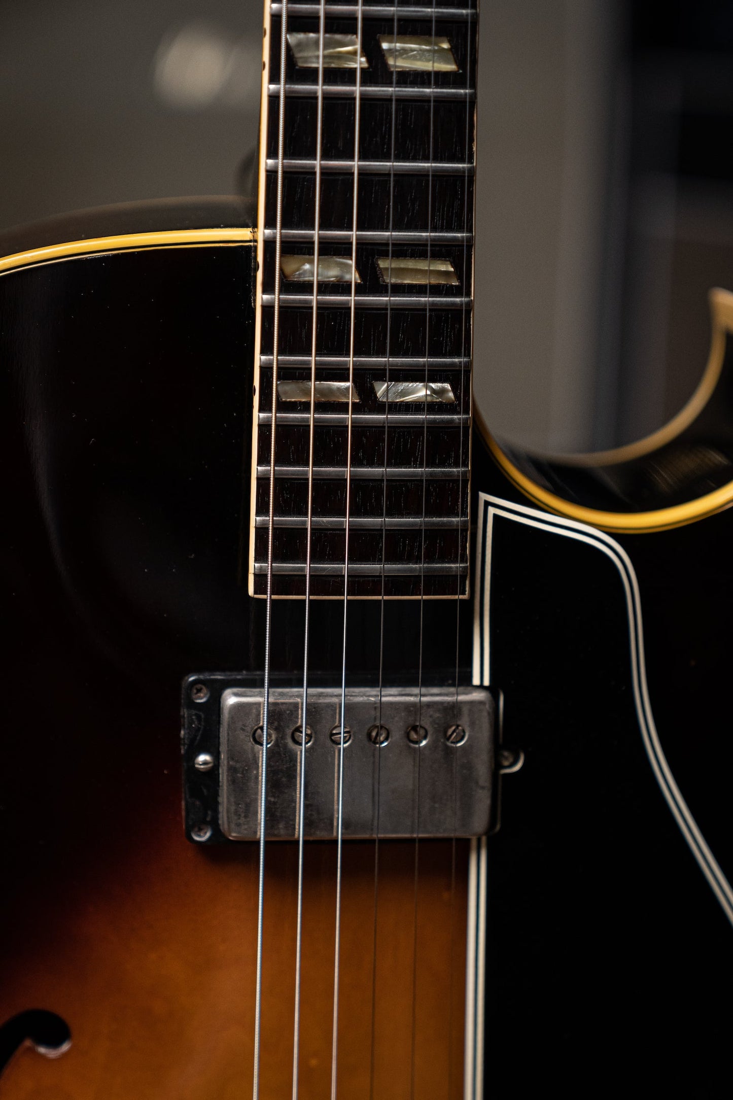 1961 Gibson ES-175 Electric Guitar - Sunburst