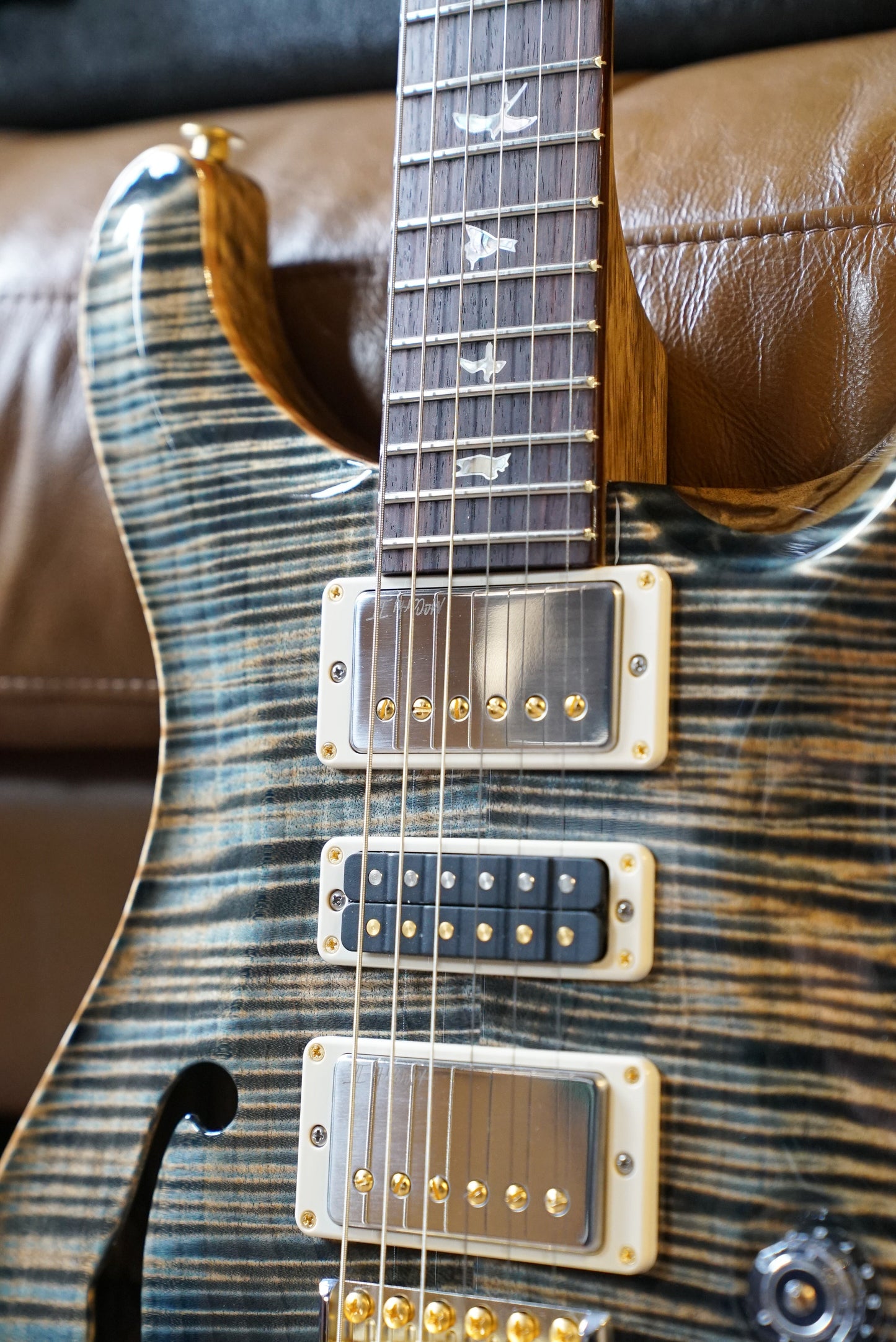 PRS 40th Anniversary Special Semi-Hollow, Faded Whale Blue with Natural Back