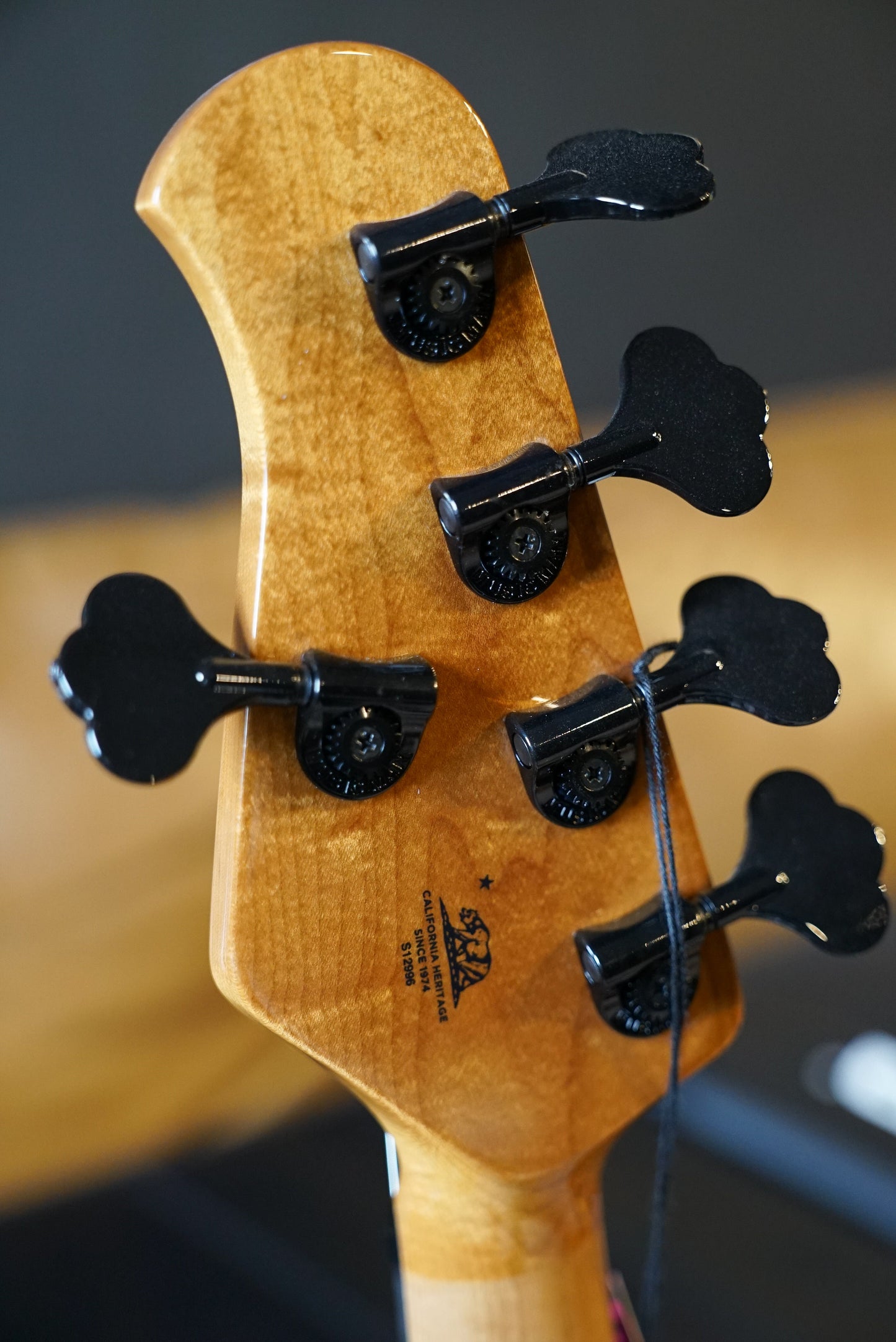 Music Man DarkRay 5 - Silver Burst - Roasted Maple/Ebony/Matching HS - Black PG - Black Hardware