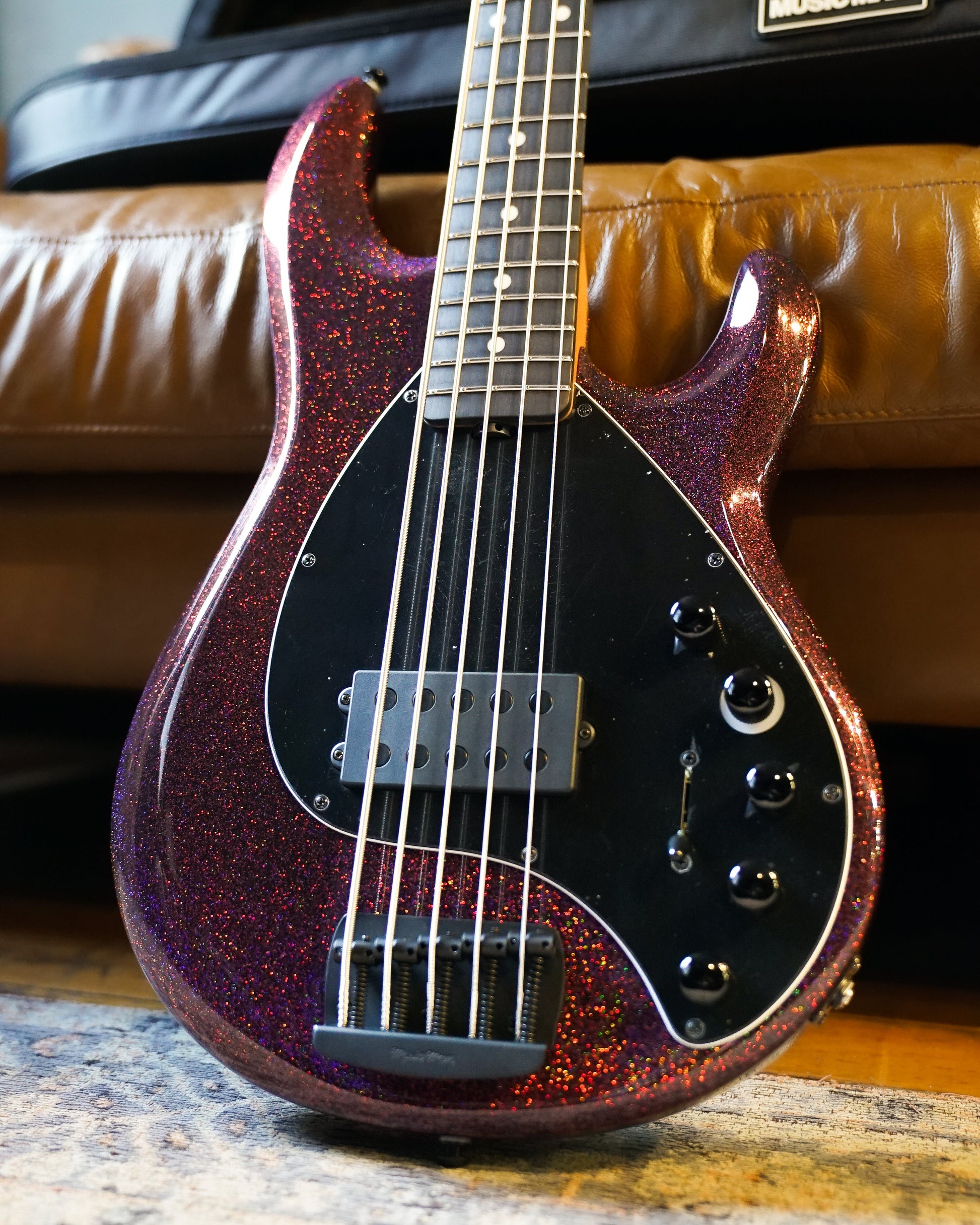 Music Man DarkRay 5 - Dark Rainbow - Roasted Maple/Ebony - Black PG - Black Hardware