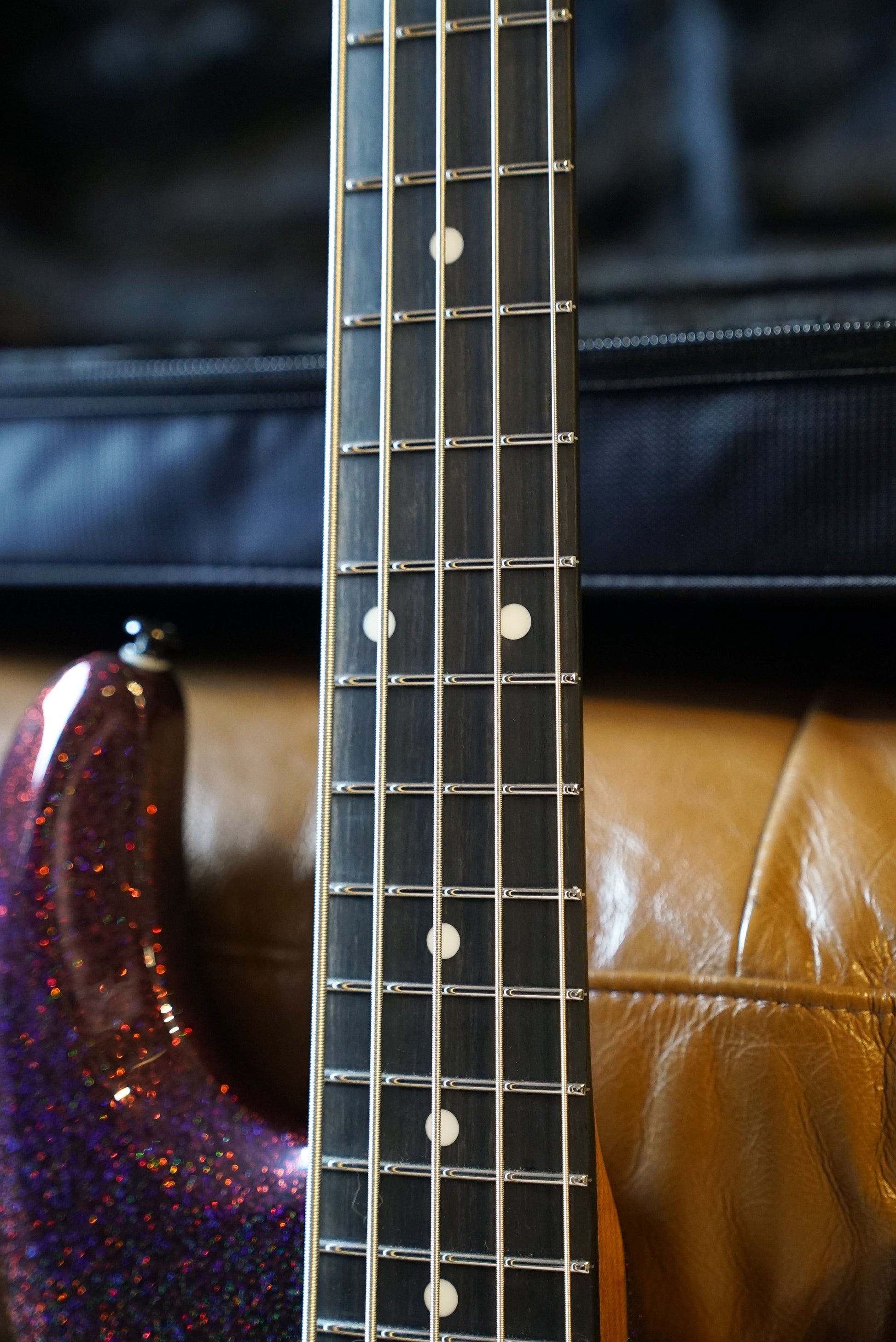 Music Man DarkRay 5 - Dark Rainbow - Roasted Maple/Ebony - Black PG - Black Hardware