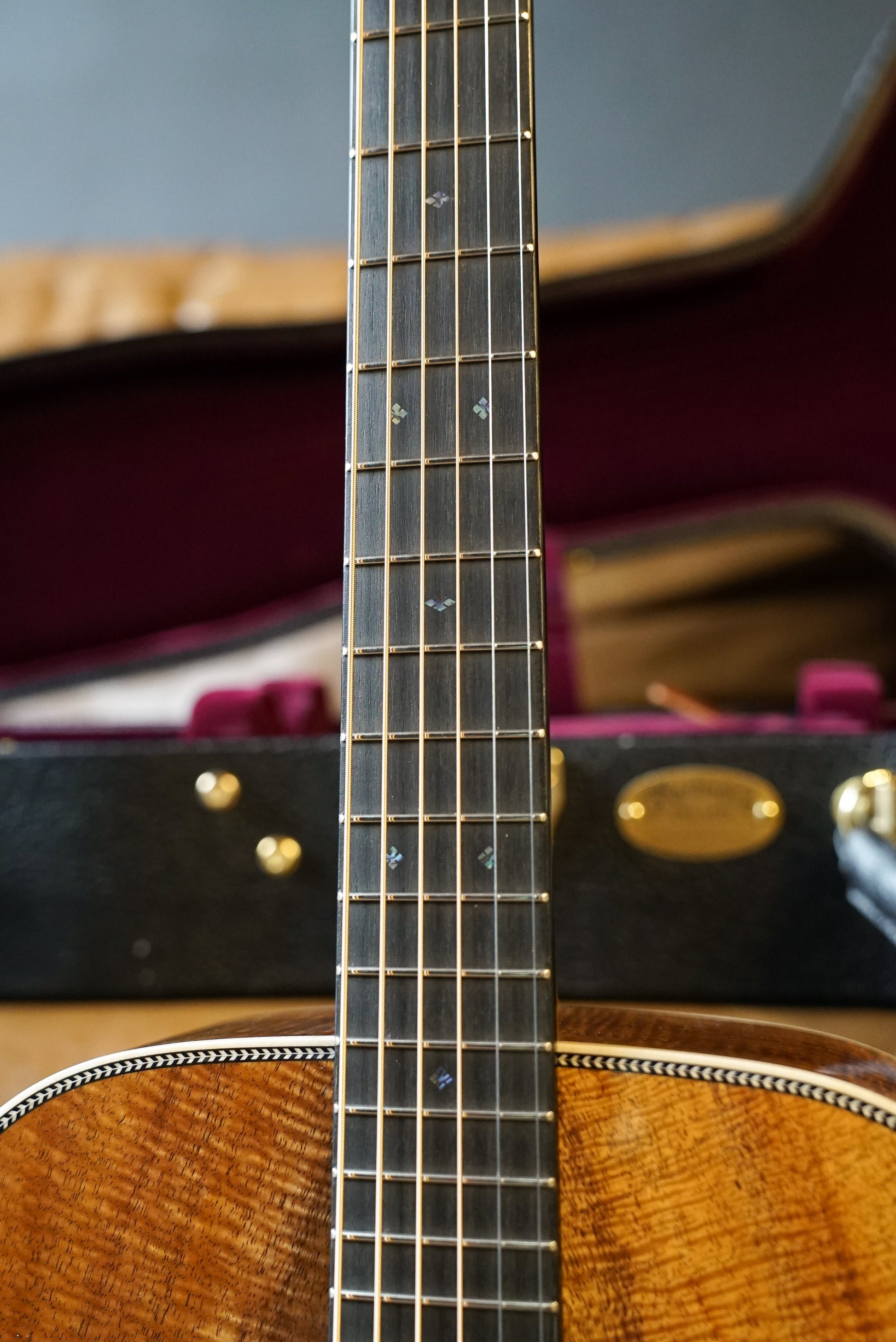 Martin Custom Shop Style 28 M-14 Flamed Koa