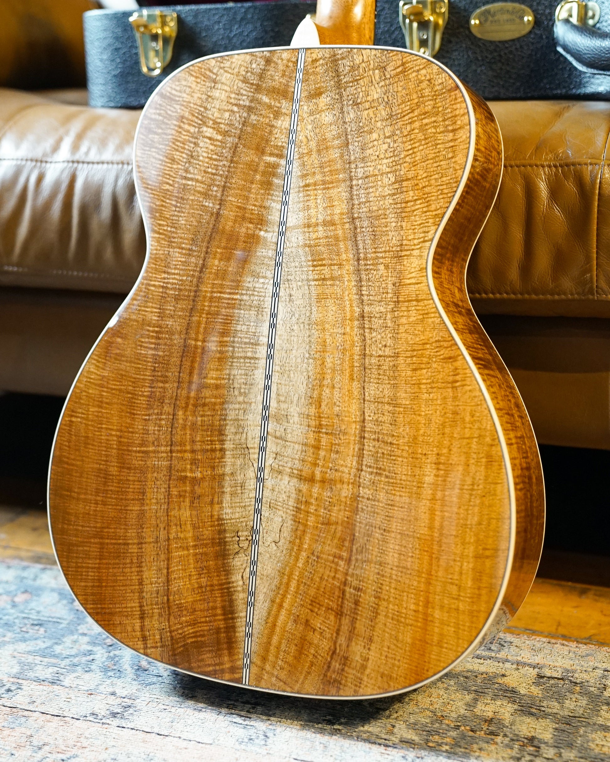 Martin Custom Shop Style 28 M-14 Flamed Koa