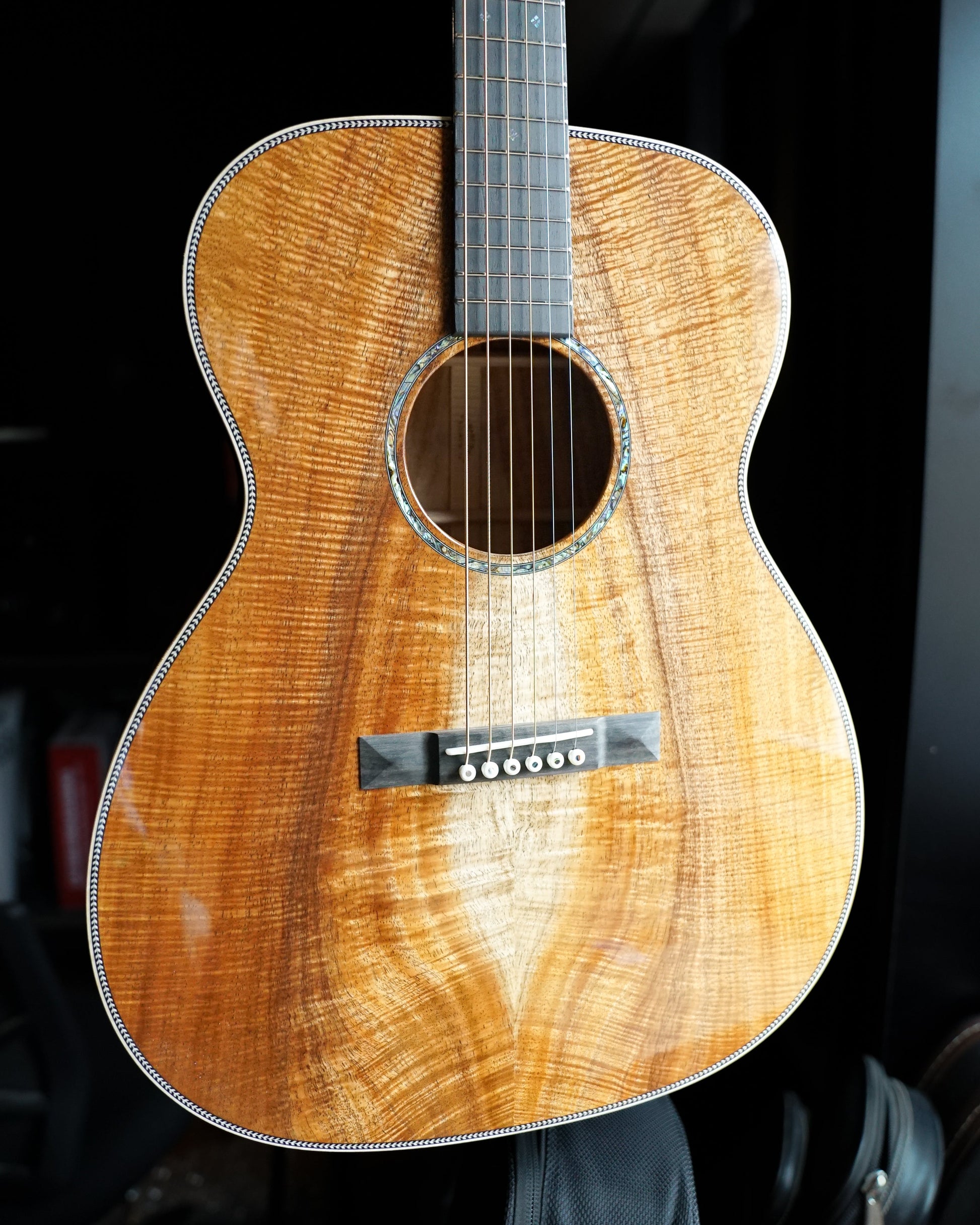 Martin Custom Shop Style 28 M-14 Flamed Koa