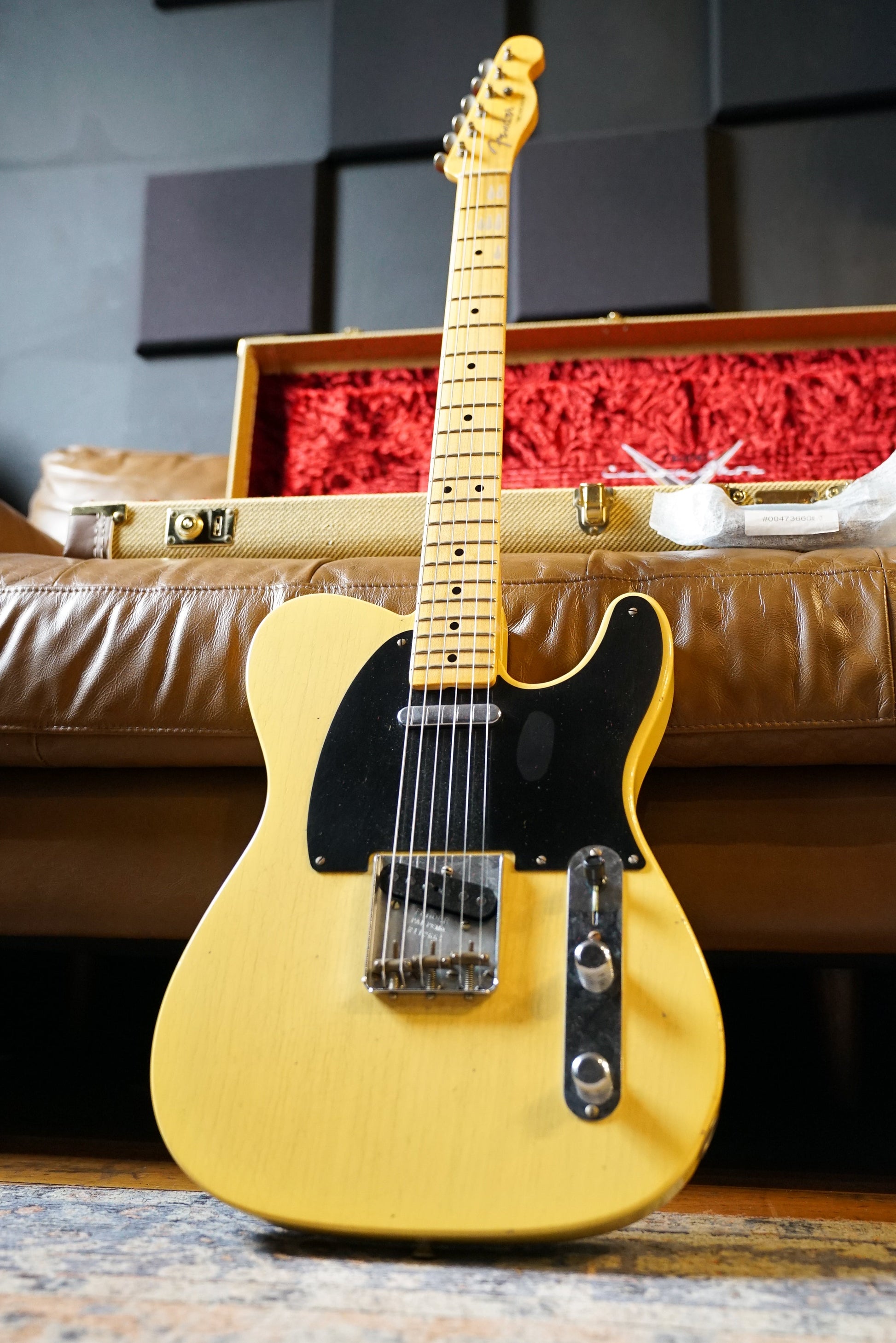 Pre-Owned Fender Custom Shop 70th Anniversary Broadcaster Journeyman Relic "2021