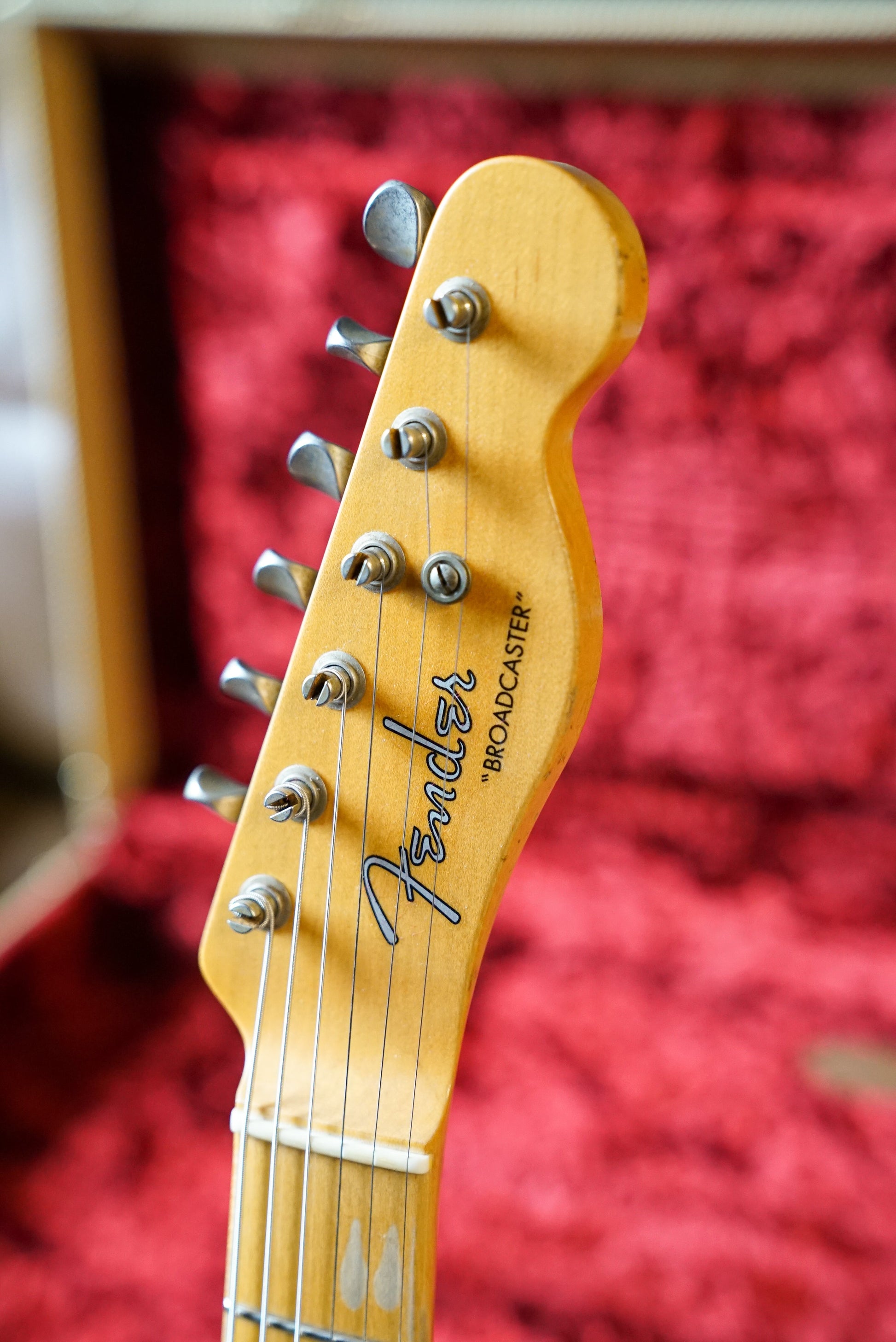 Pre-Owned Fender Custom Shop 70th Anniversary Broadcaster Journeyman Relic "2021