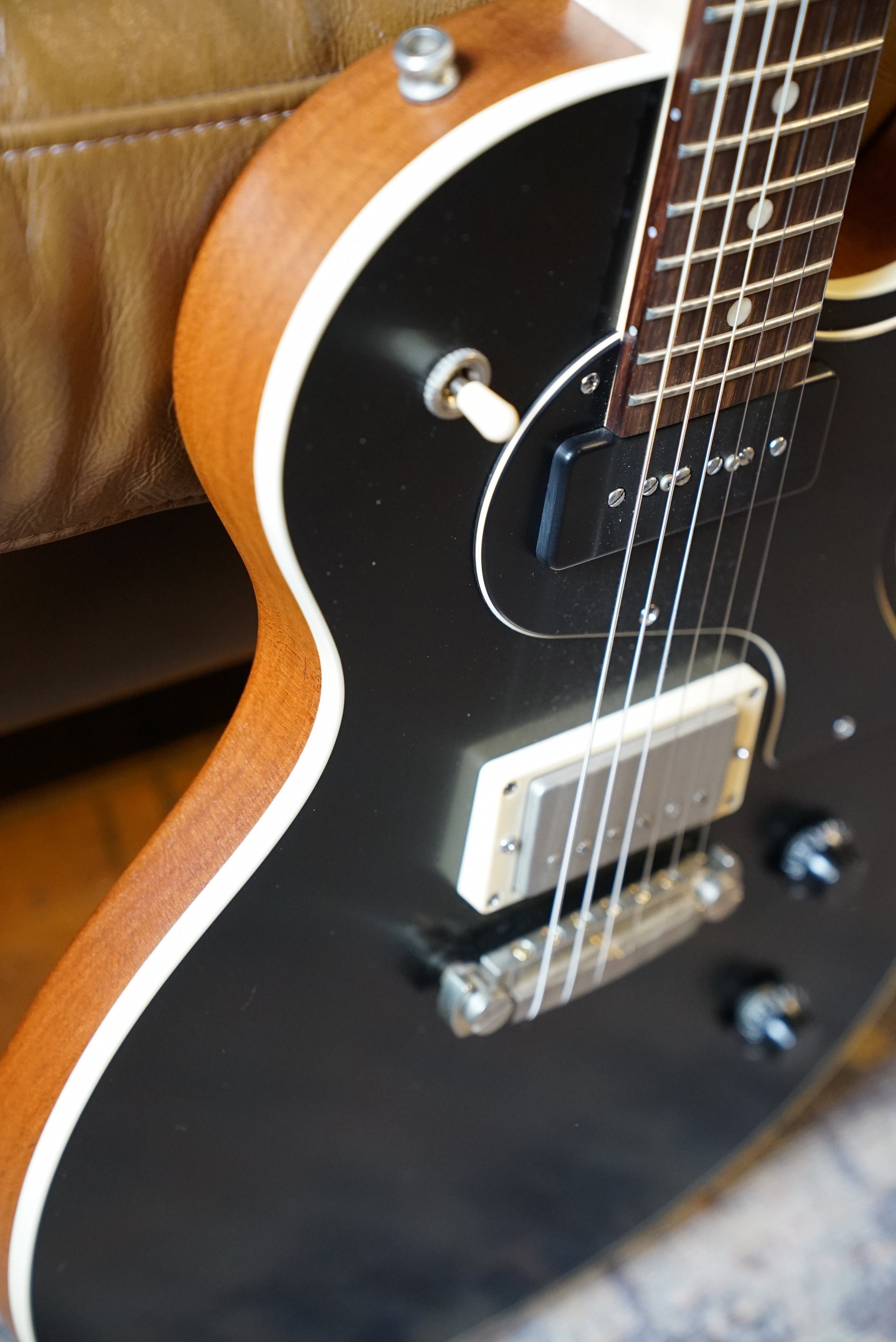 Pre-Owned Nik Huber Krautster II - Onyx Black