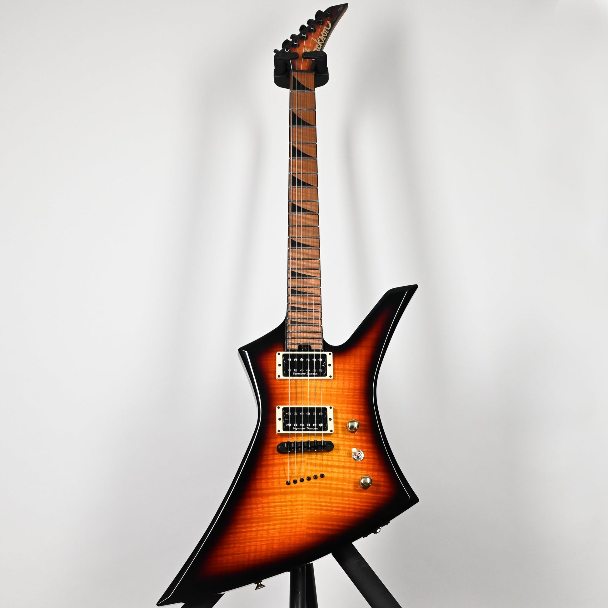 Jackson USA Custom Shop Limited Edition KE 2H Roasted Tom Kelly Flame Maple Top- 3 Tone Sunburst 2025 (J11092)