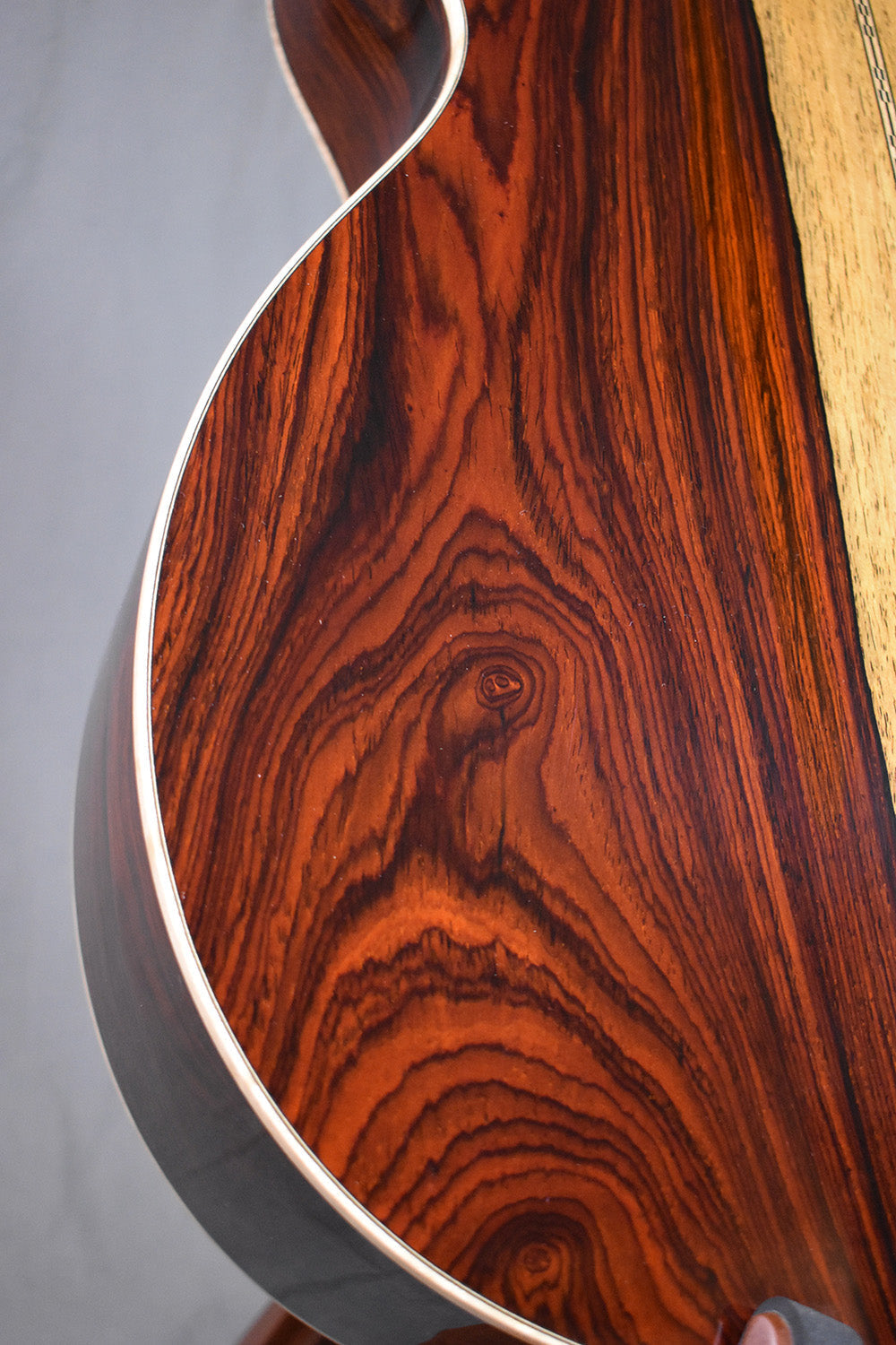 Martin Custom Shop OM-28 Cocobolo TMC Exclusive Edition
