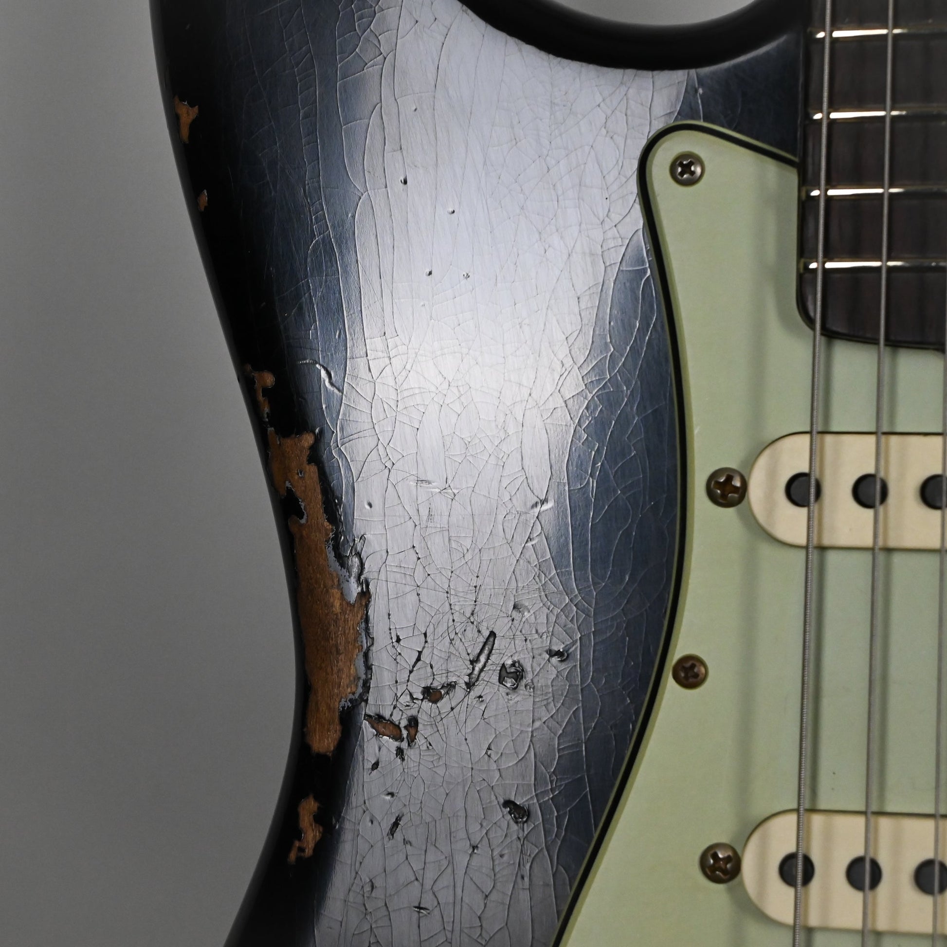 Fender Custom Shop Limited Edition 1962 Stratocaster w/ Handwound 60/63 Pickups, Heavy Relic- Black 2026 (CZ589673)