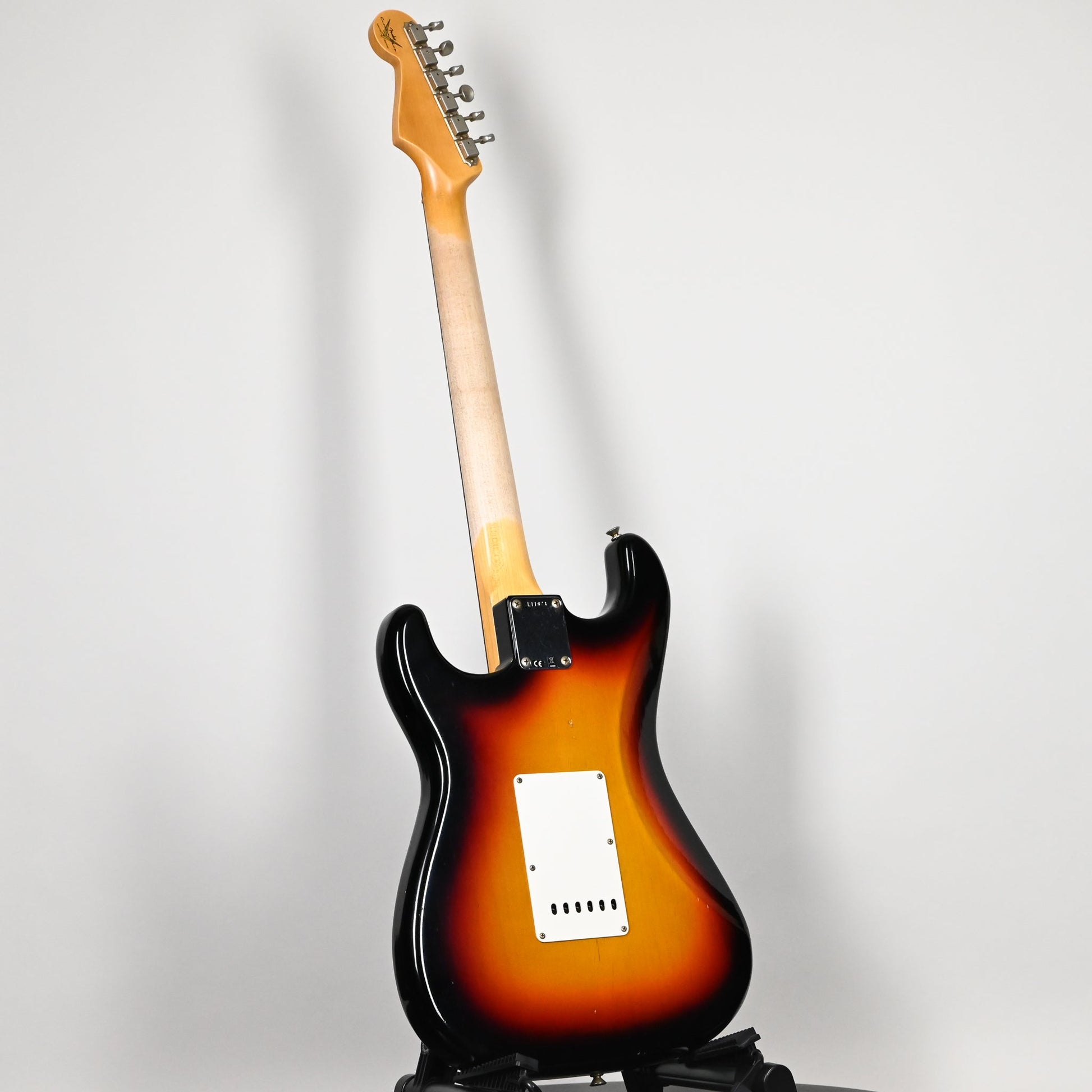 Fender Custom Shop Limited Edition 64 L-Series Stratocaster Journeyman- Aged Target 3-Tone Sunburst 2026 (L11873)