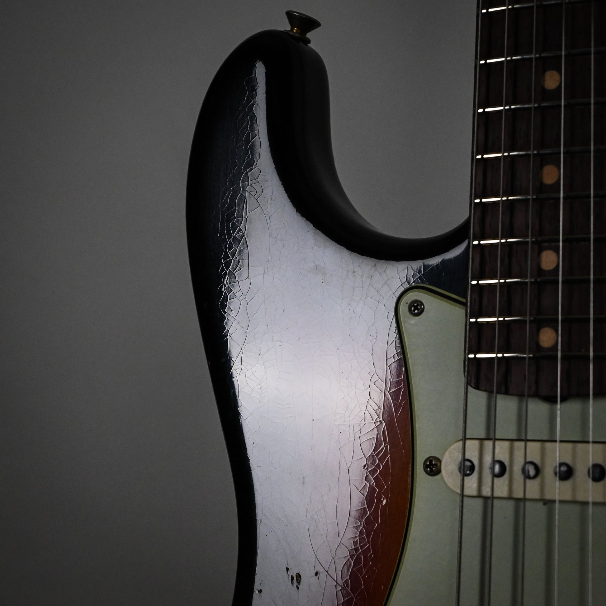 Fender Custom Shop Limited Edition 64 L-Series Stratocaster Journeyman- Aged Target 3-Tone Sunburst 2026 (L11873)