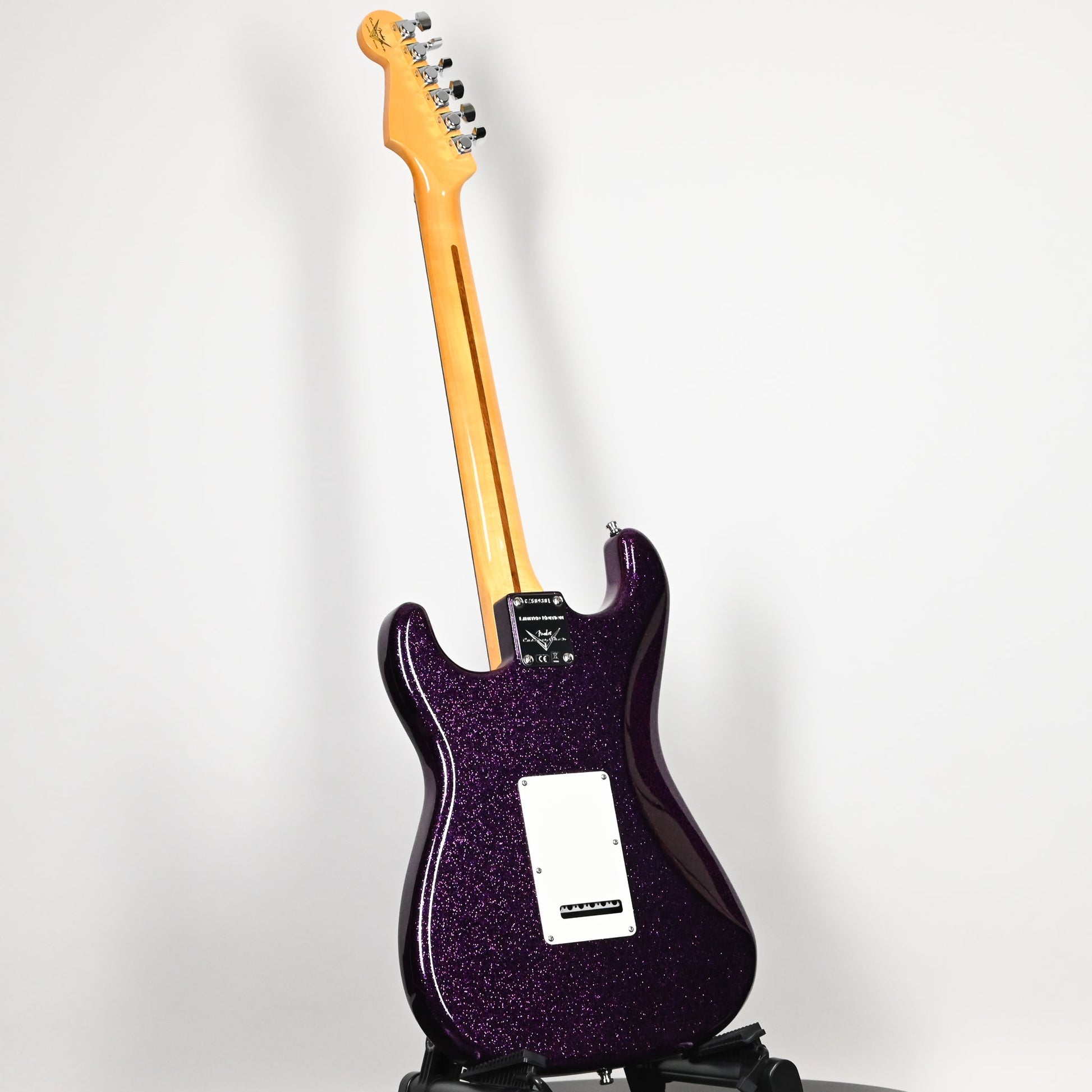 Fender Custom Shop Limited Edition Custom Deluxe Stratocaster NOS- Magenta Sparkle 2025 (CZ589381)