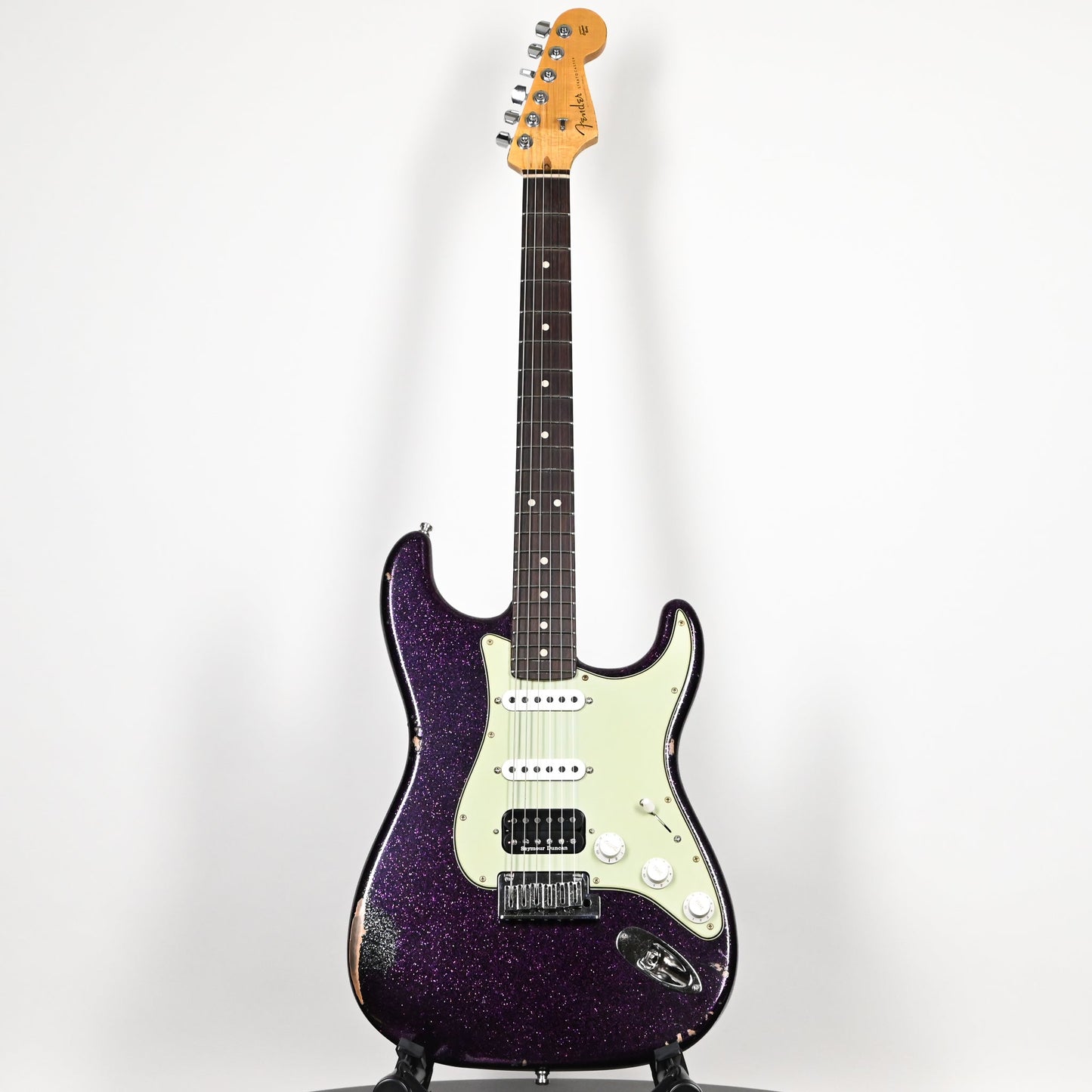 Fender Custom Shop Custom Deluxe Stratocaster w/ Seymour Duncan SH4B Humbucker, Relic/ Closet Classic Hardware- Magenta Sparkle 2026 (R147174)