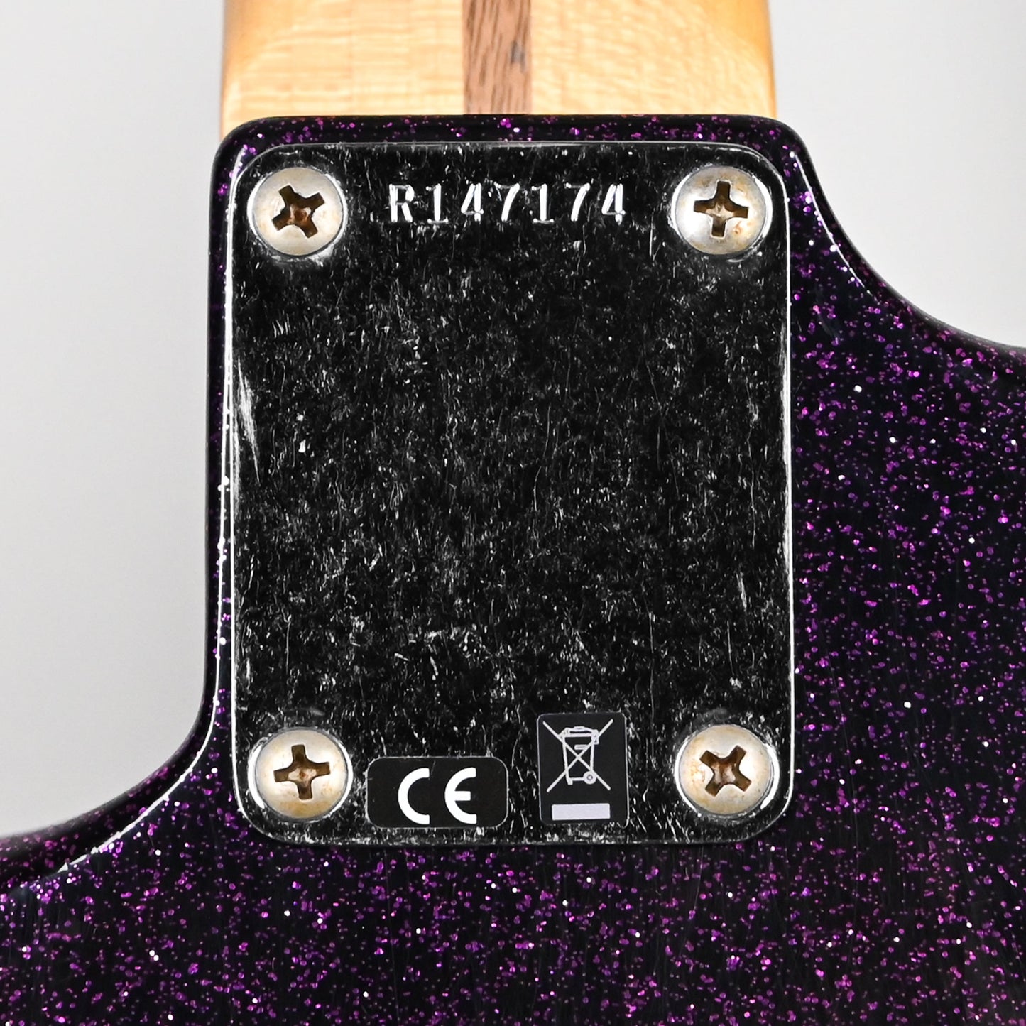 Fender Custom Shop Custom Deluxe Stratocaster w/ Seymour Duncan SH4B Humbucker, Relic/ Closet Classic Hardware- Magenta Sparkle 2026 (R147174)