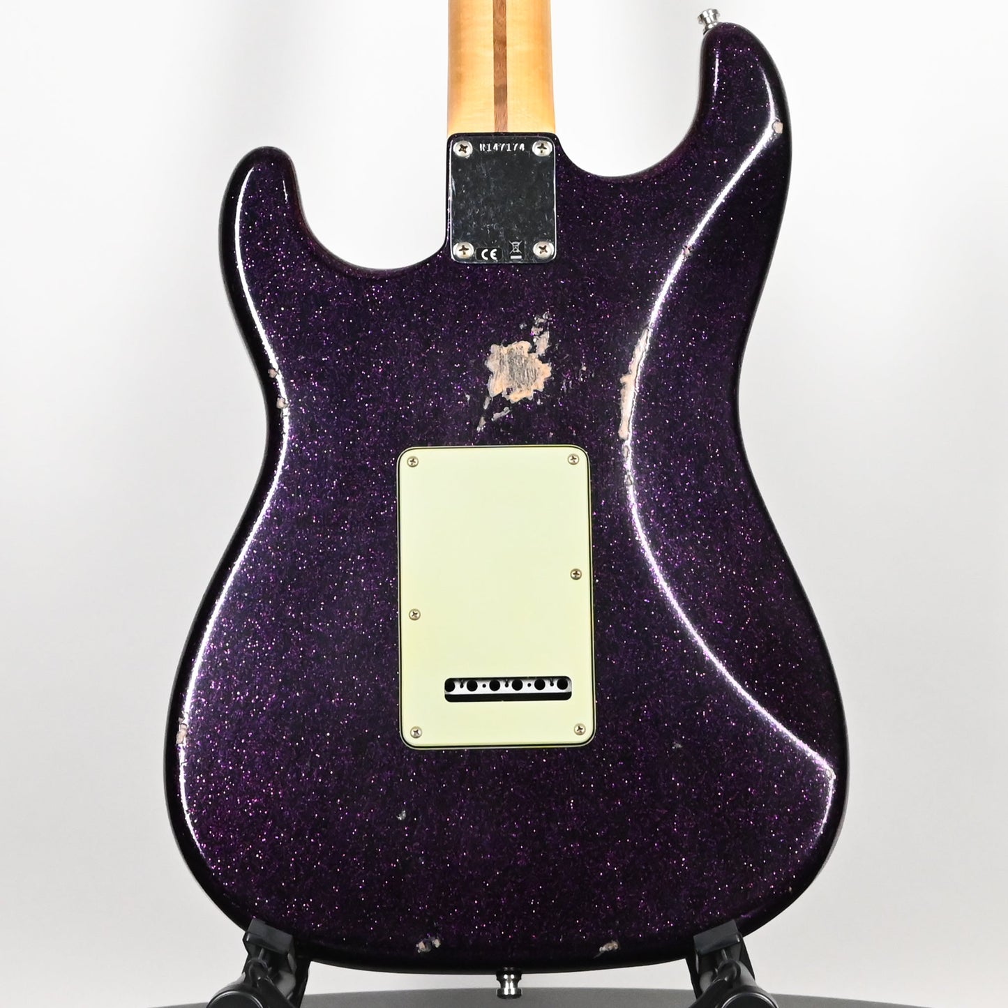 Fender Custom Shop Custom Deluxe Stratocaster w/ Seymour Duncan SH4B Humbucker, Relic/ Closet Classic Hardware- Magenta Sparkle 2026 (R147174)