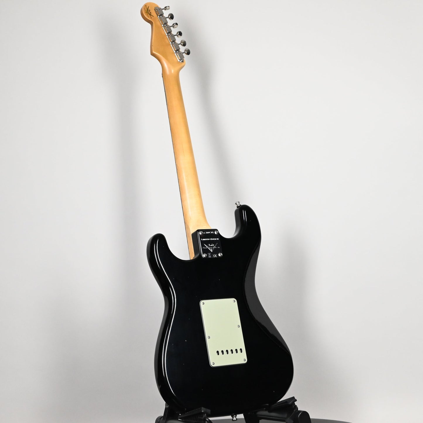 Fender Custom Shop NAMM 2025 Limited Edition 1965 Compound Radius Stratocaster Journeyman w/ Closet Classic Hardware- Aged Black 2026 (CZ589701)