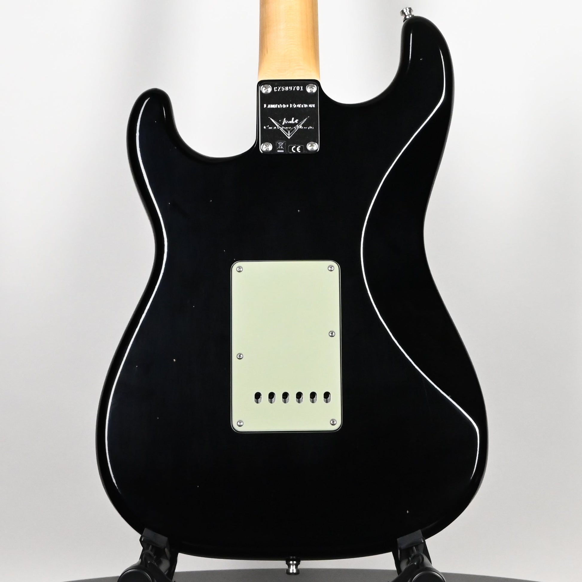 Fender Custom Shop NAMM 2025 Limited Edition 1965 Compound Radius Stratocaster Journeyman w/ Closet Classic Hardware- Aged Black 2026 (CZ589701)
