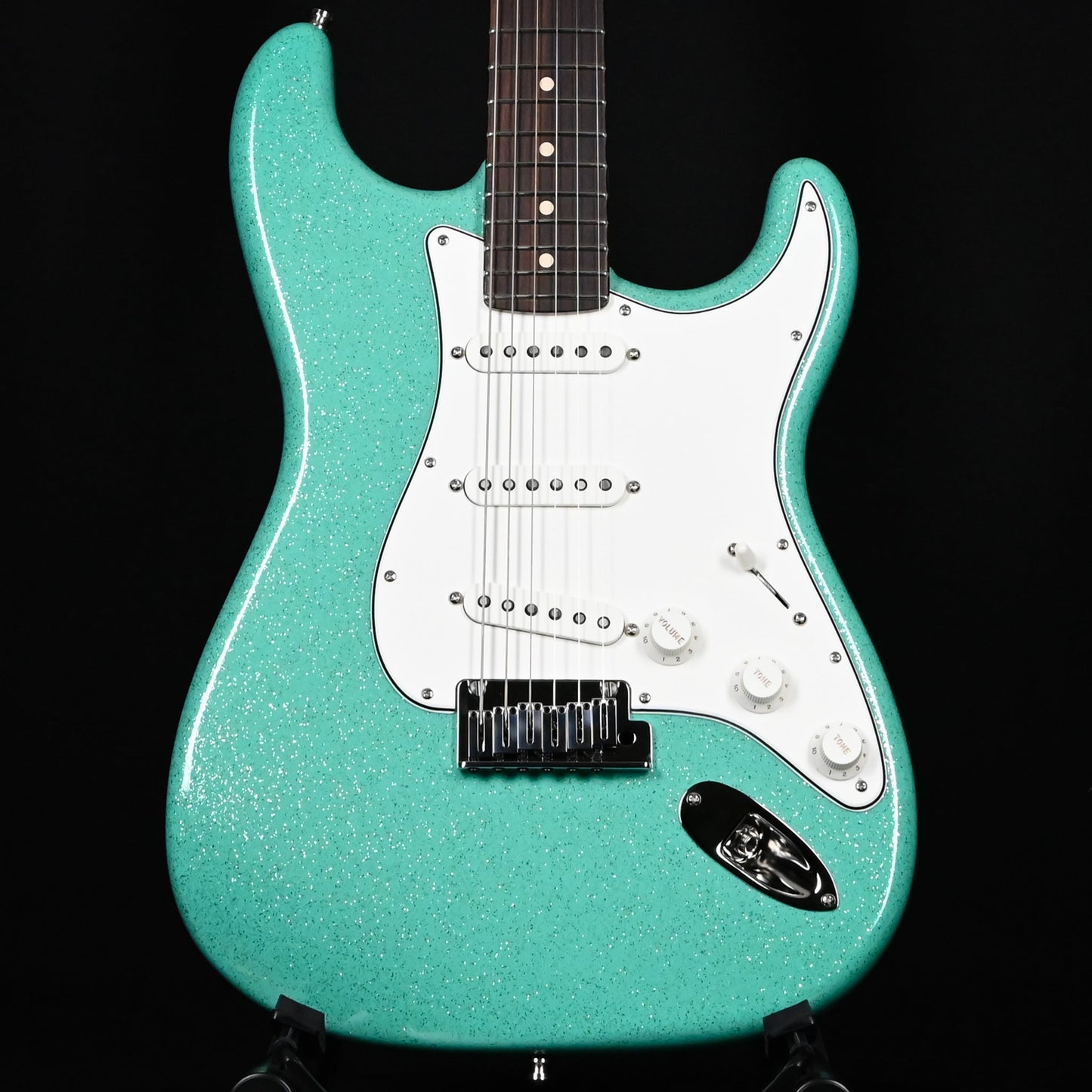 Fender Custom Shop Limited Edition Custom Deluxe Stratocaster NOS- Seafoam Green Sparkle 2025 (CZ589462)