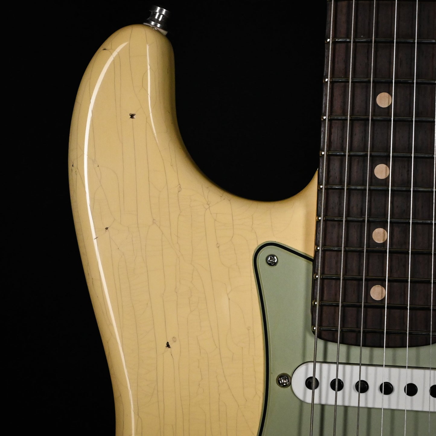 Fender Custom Shop Deluxe Stratocaster w/ Seymour Duncan SH4B Humbucker, Relic/ Closet Classic Hardware- Aged Vintage White 2026 (R148062)