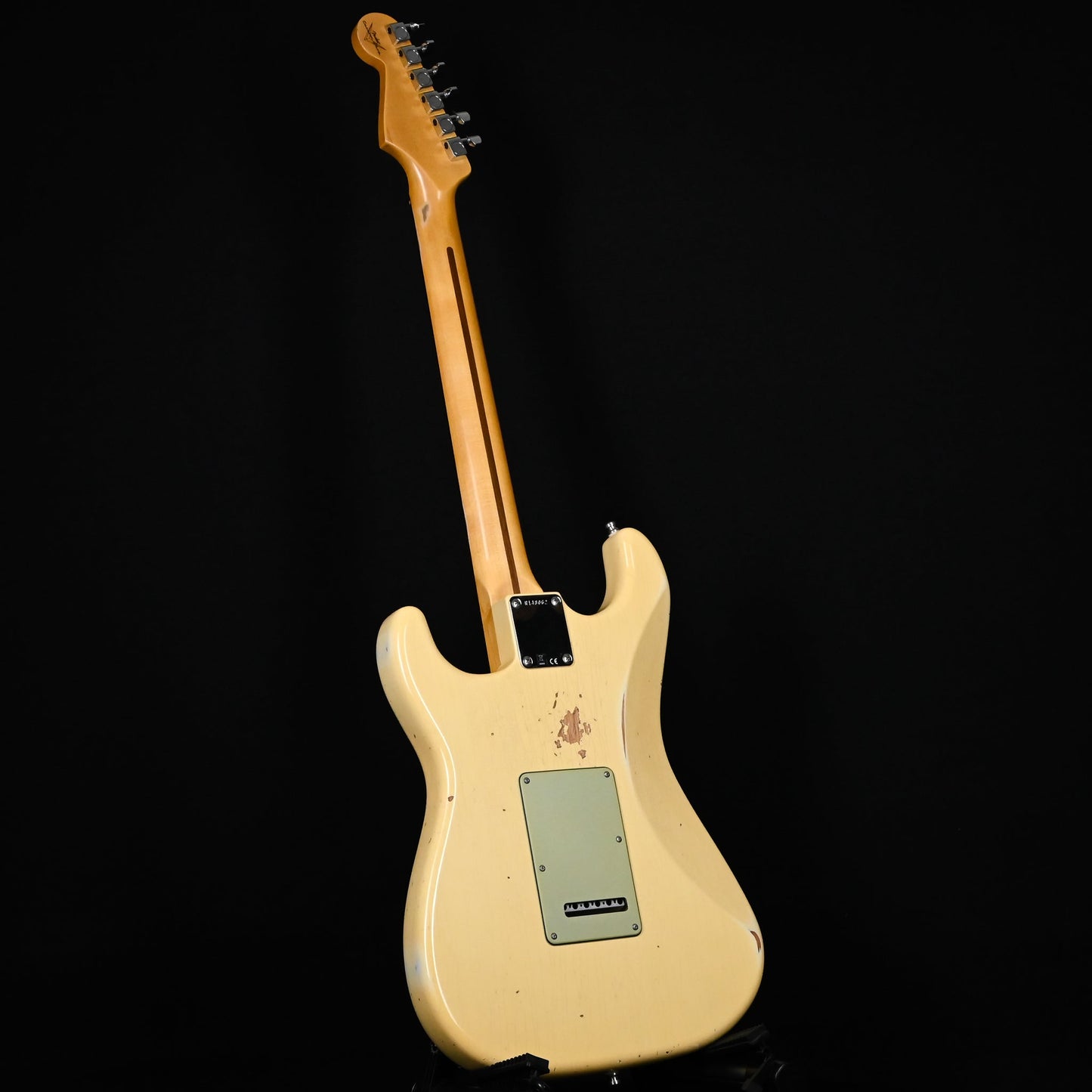 Fender Custom Shop Deluxe Stratocaster w/ Seymour Duncan SH4B Humbucker, Relic/ Closet Classic Hardware- Aged Vintage White 2026 (R148062)