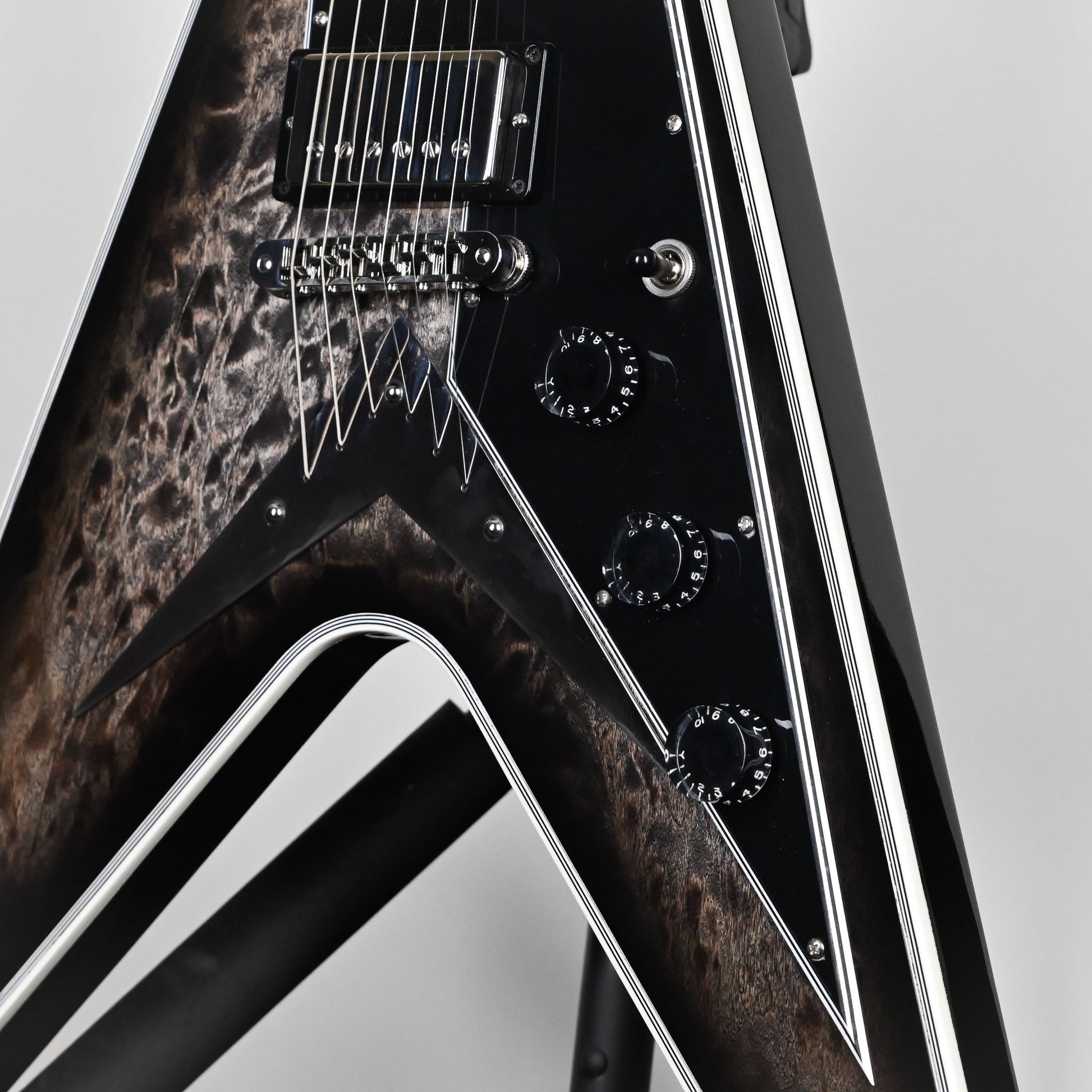 Gibson Custom M2M Flying V Custom Quilt Top Electric Guitar- Cobra Burst 2022 (CZ203454) Used-Mint