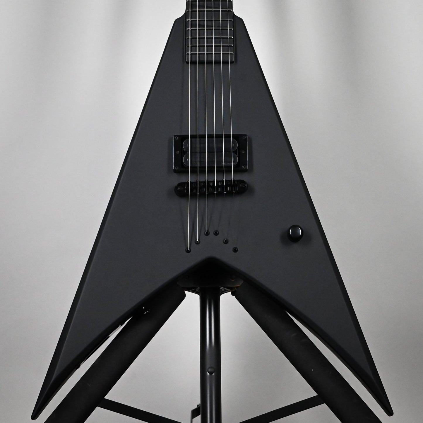 Jackson USA Custom Shop Special Edition King V- Blackout 2025 (J11079)