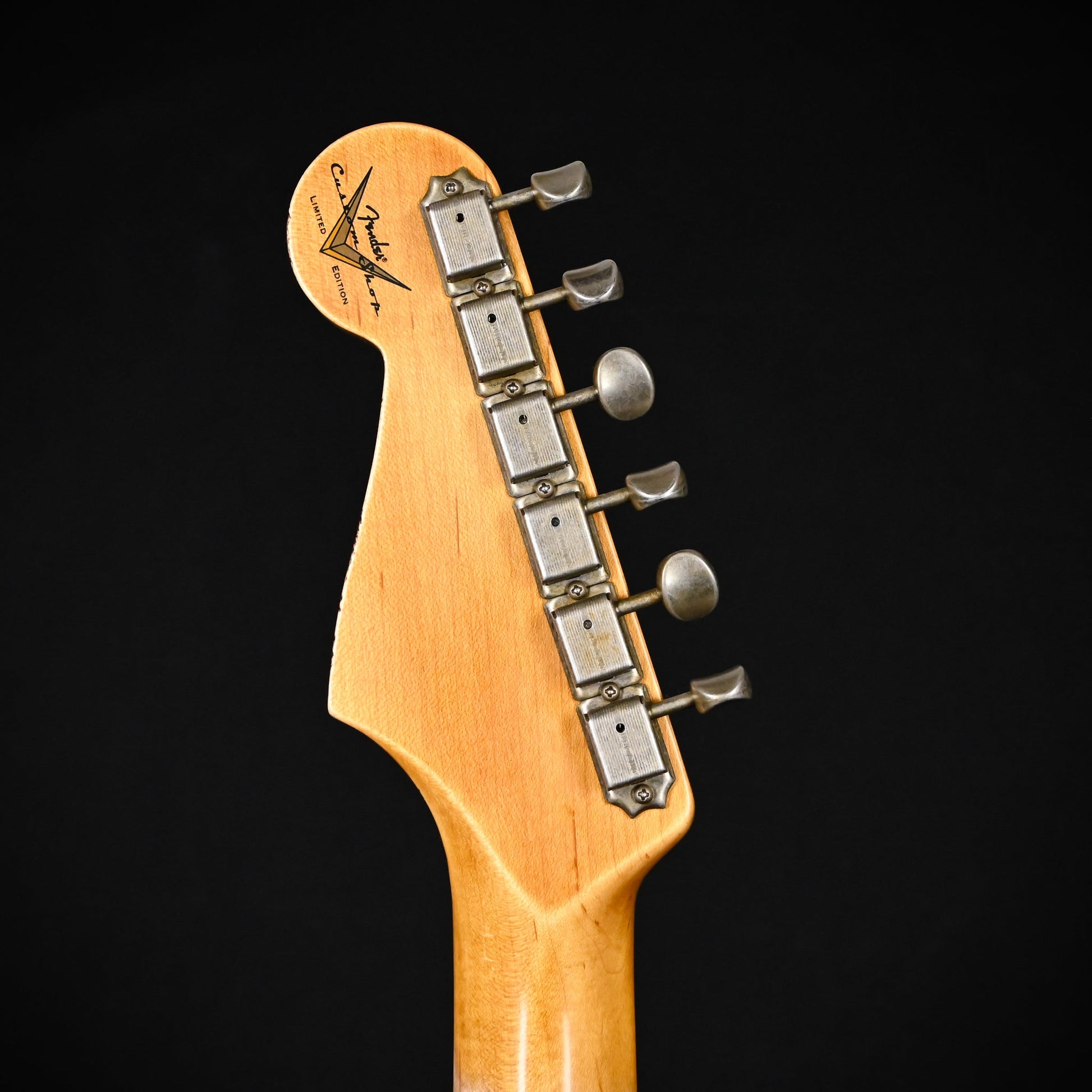 Fender Custom Shop Limited Edition El Diablo Stratocaster Relic- Aged Pink Paisley 2025 (CZ585231)