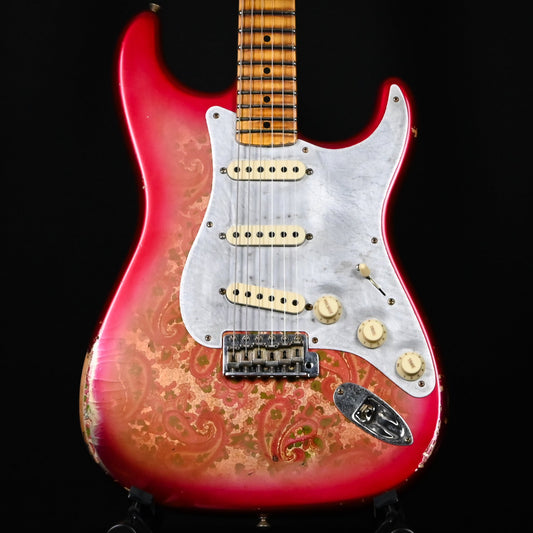 Fender Custom Shop Limited Edition El Diablo Stratocaster Relic- Aged Pink Paisley 2025 (CZ585231)