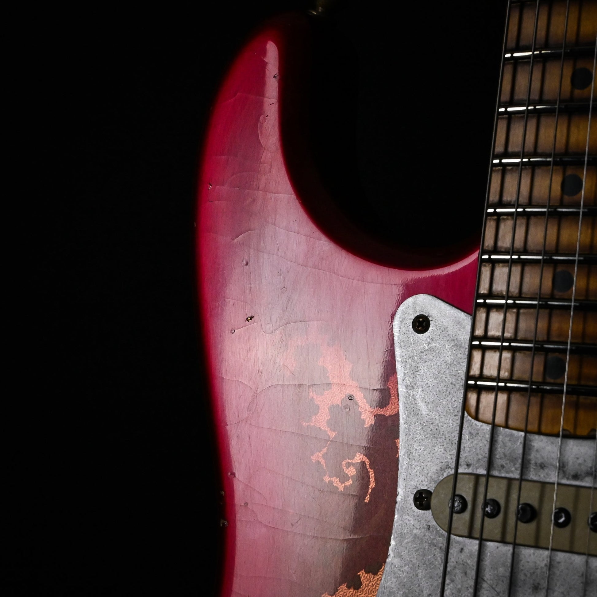 Fender Custom Shop Limited Edition El Diablo Stratocaster Relic- Aged Pink Paisley 2025 (CZ585231)