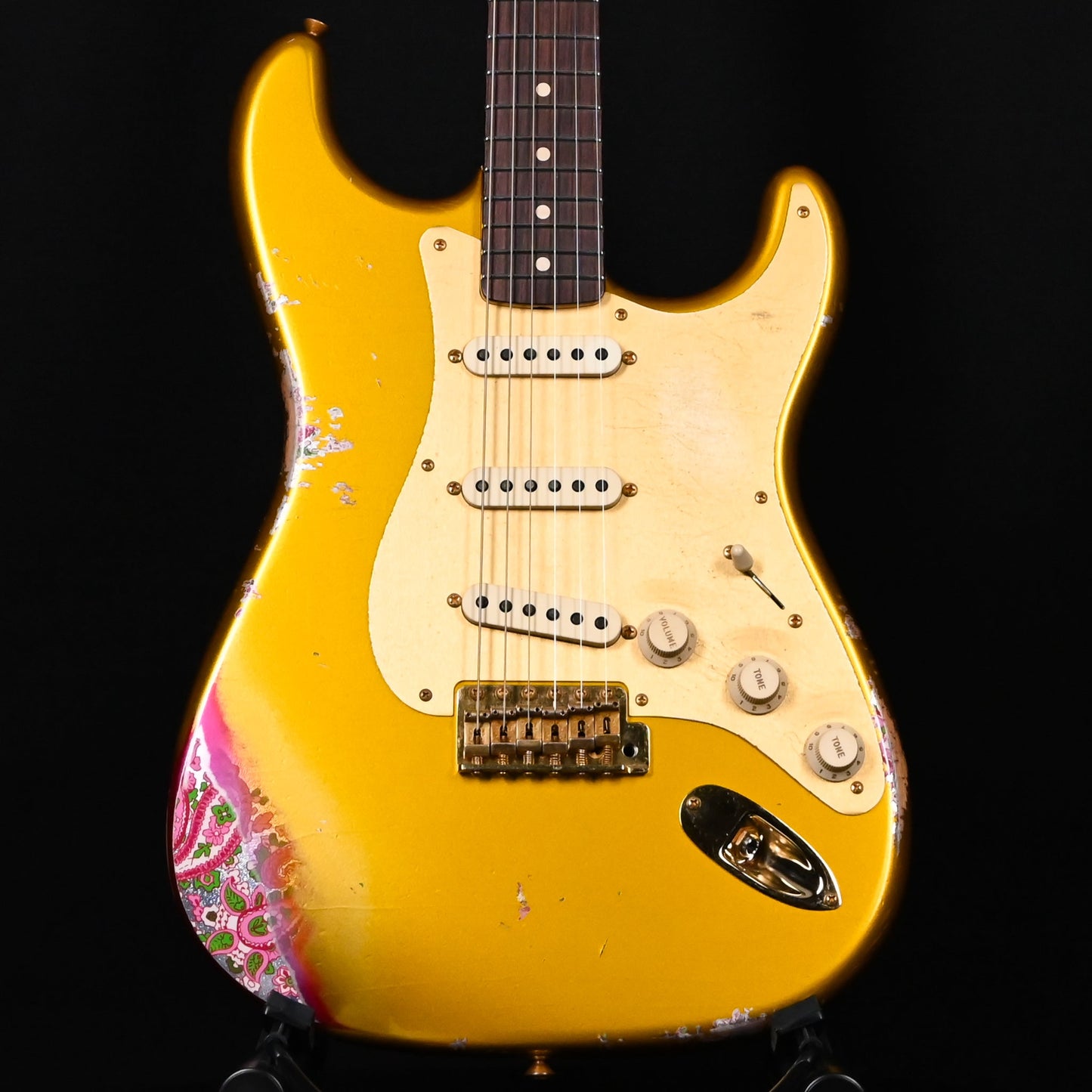 Fender Custom Shop 1962 Stratocaster w/ Gold Hardware Heavy Relic- Frost Gold/ Pink Paisley 2025 (R139222)