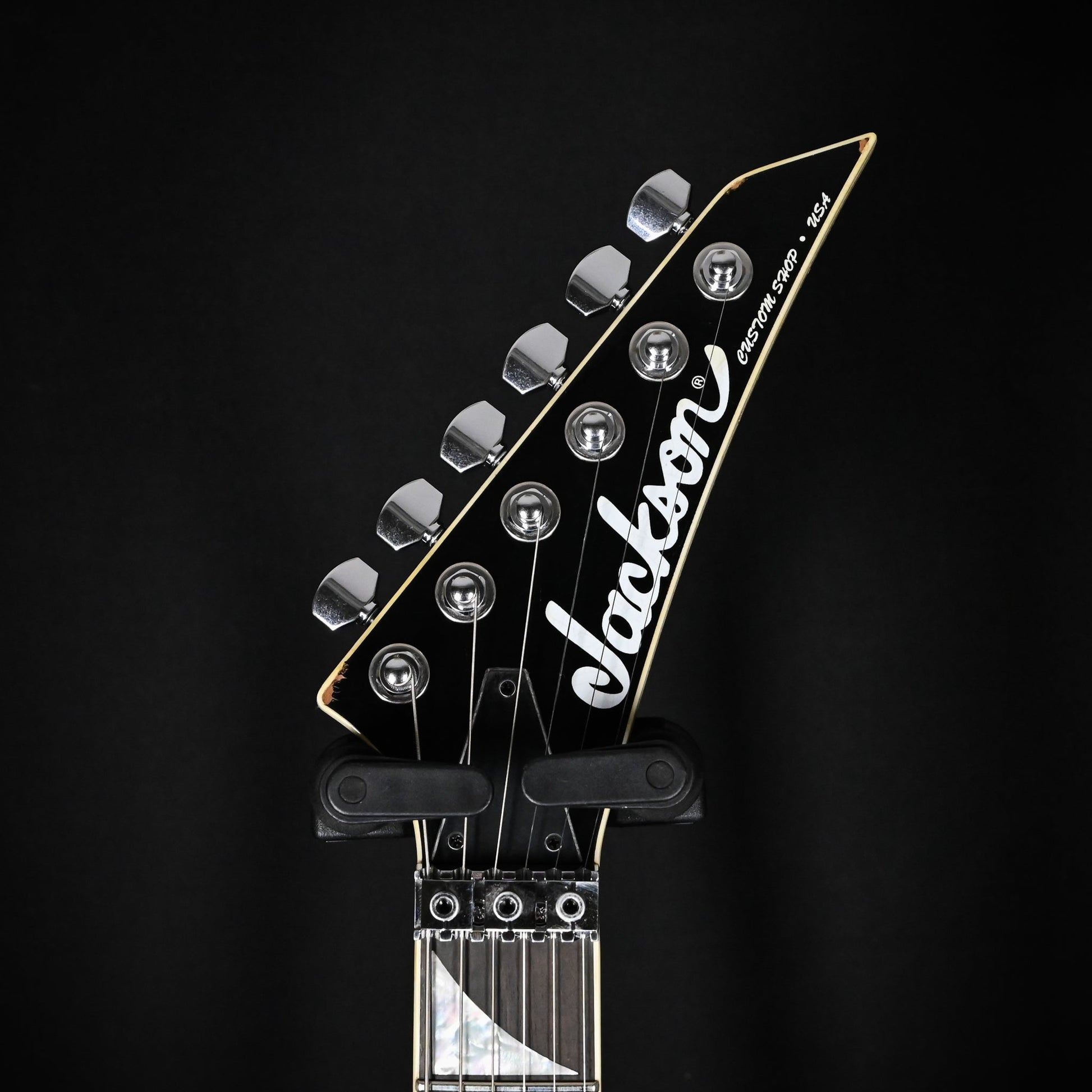 Jackson Custom Shop USA Special Edition Rhoads Nitro-Relic Tour Finish- Vanilla Shake/ 2 Tone Burst 2025 (RR4078)