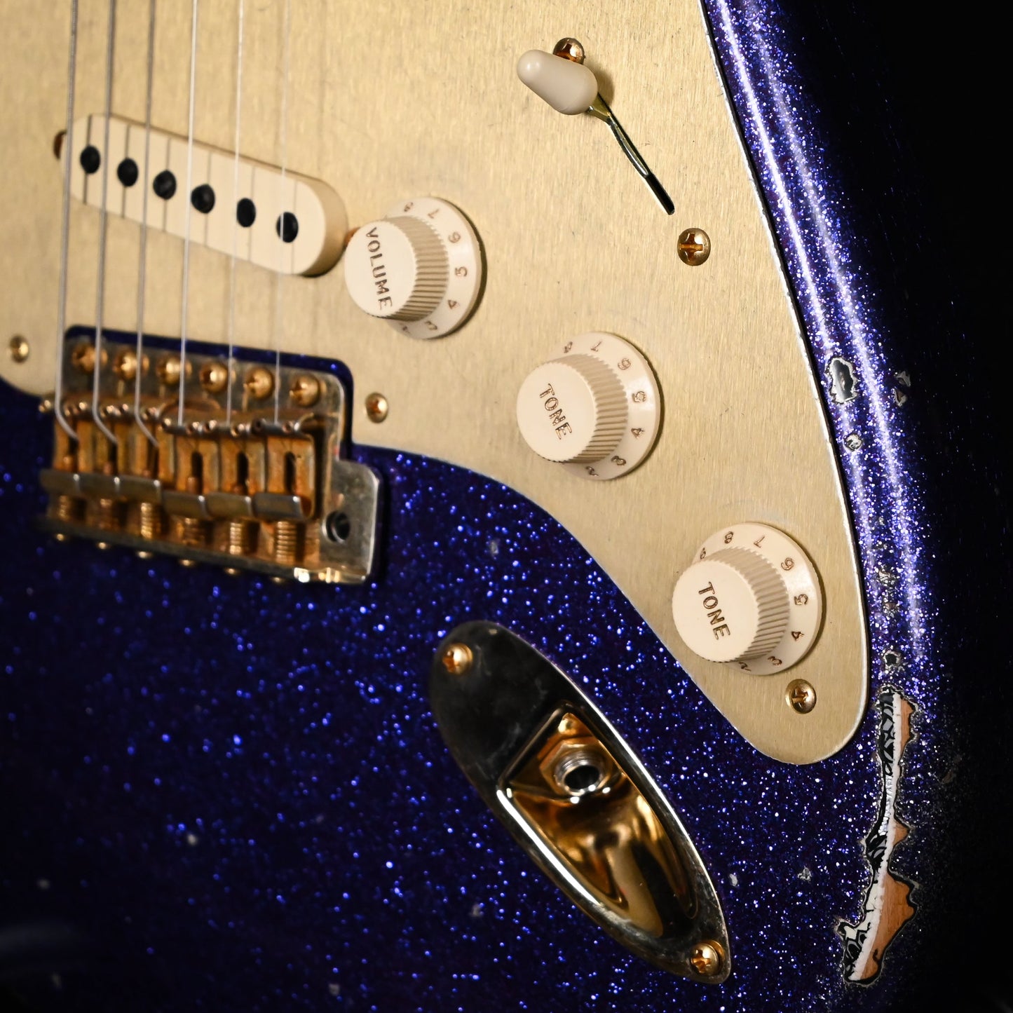Fender Custom Shop 1962 Stratocaster w/ Gold Hardware Heavy Relic- Purple Sparkle / Black Paisley 2024 (R139234)