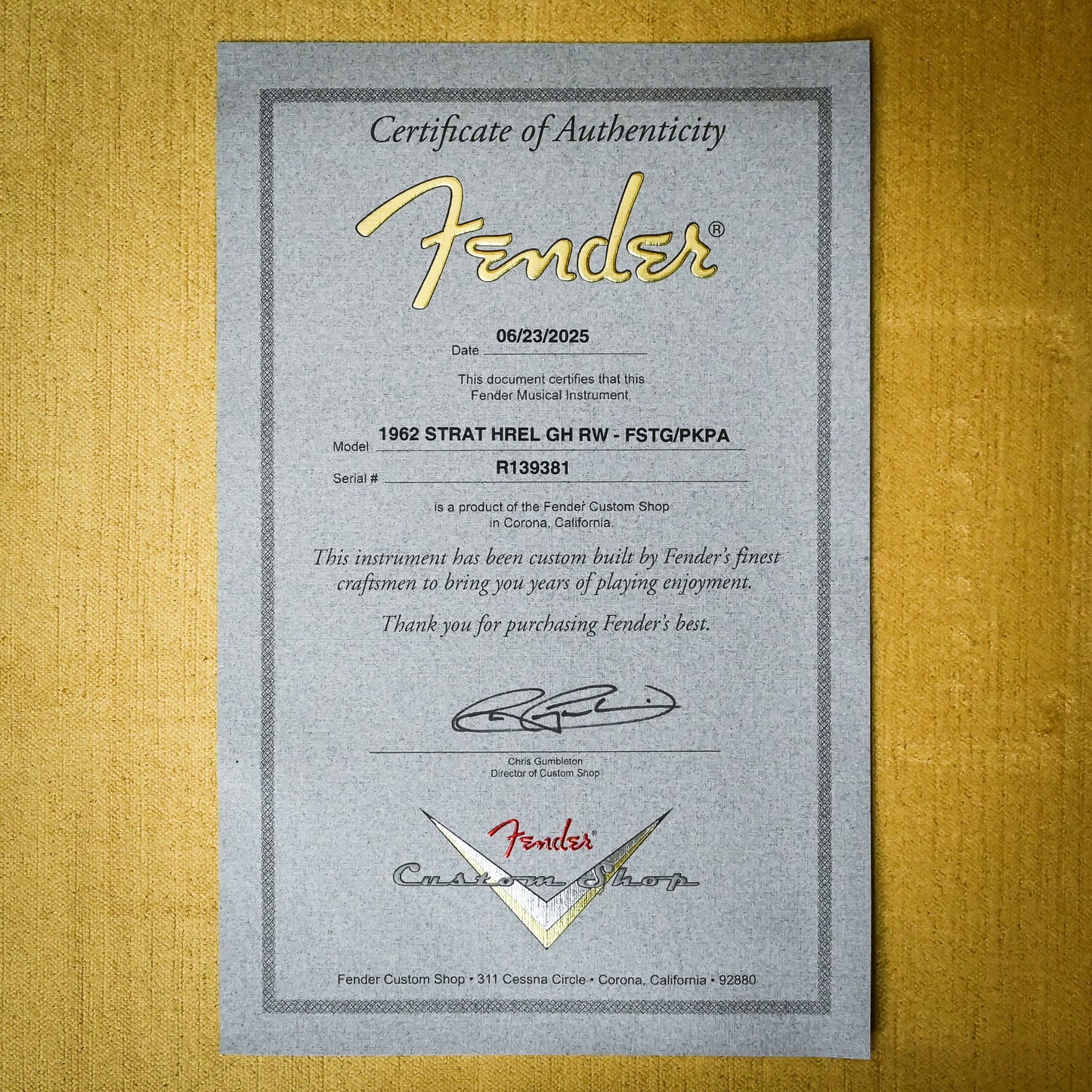Fender Custom Shop 1962 Stratocaster w/ Gold Hardware Heavy Relic- Frost Gold/ Pink Paisley 2025 (R139381)