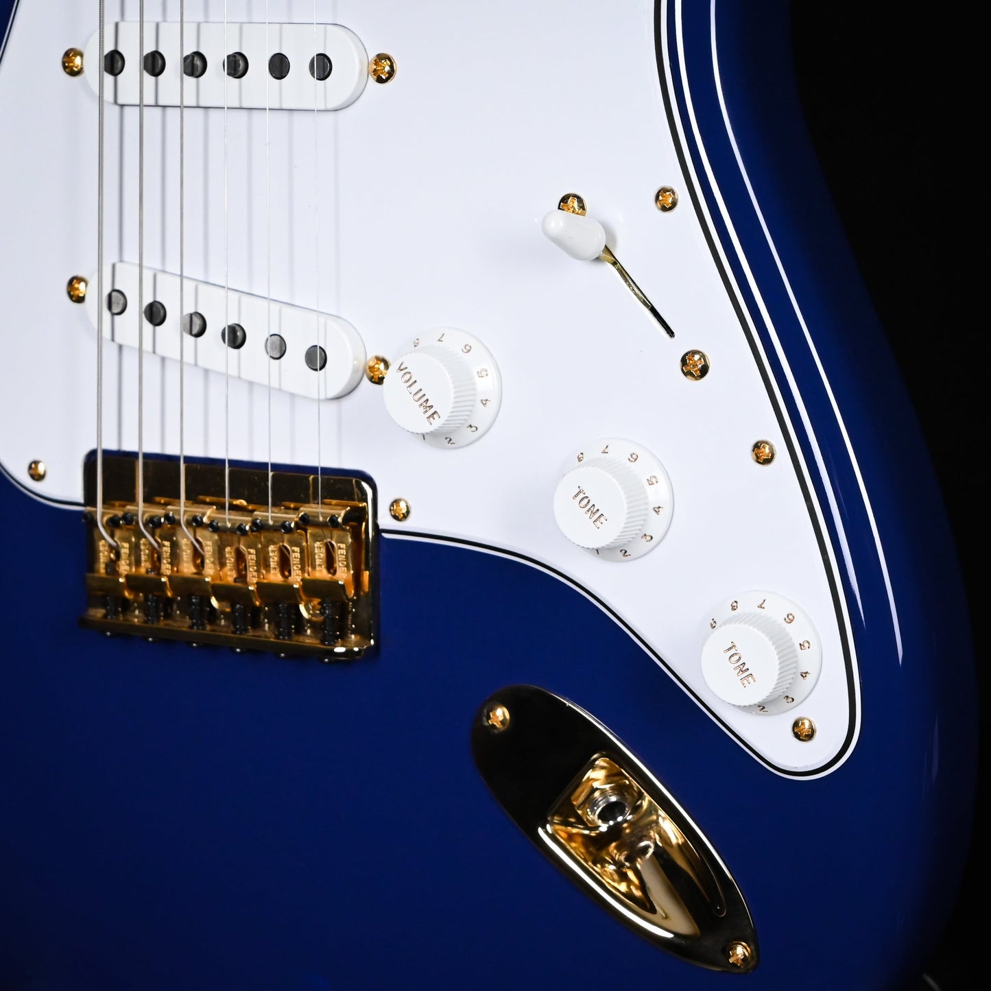 Fender Custom Shop Robert Cray Stratocaster NOS- Violet 2025 (R145427)