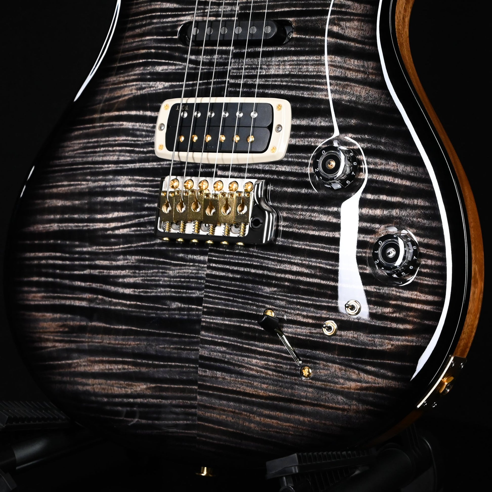 PRS Modern Eagle V Electric Guitar- Charcoal Burst 2025 (0419583)