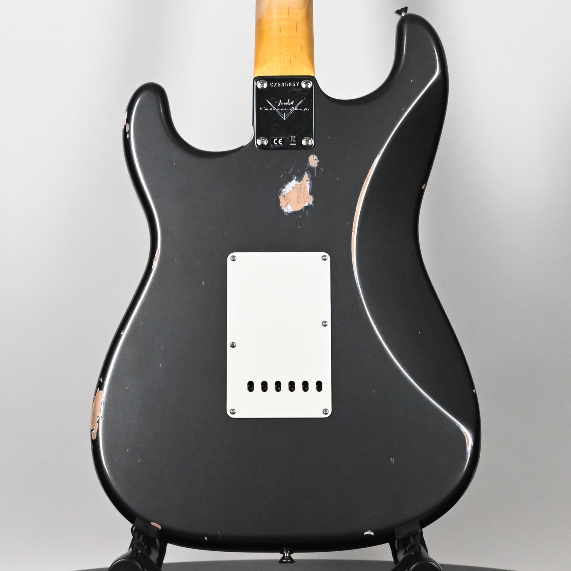 Fender Custom Shop '67 Stratocaster Relic w/ Closet Classic Hardware- Aged Charcoal Frost Metallic 2025 (CZ585857)