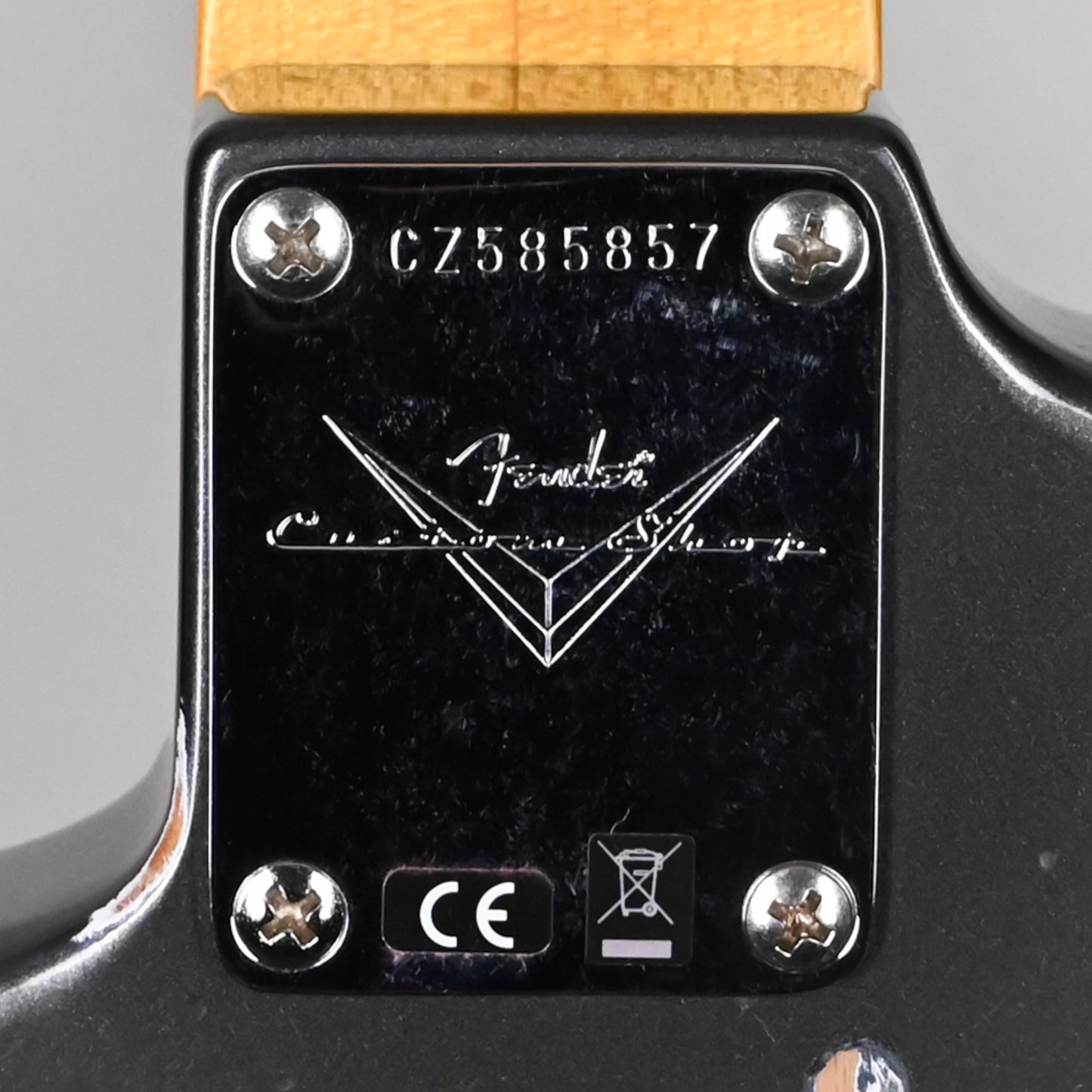Fender Custom Shop '67 Stratocaster Relic w/ Closet Classic Hardware- Aged Charcoal Frost Metallic 2025 (CZ585857)