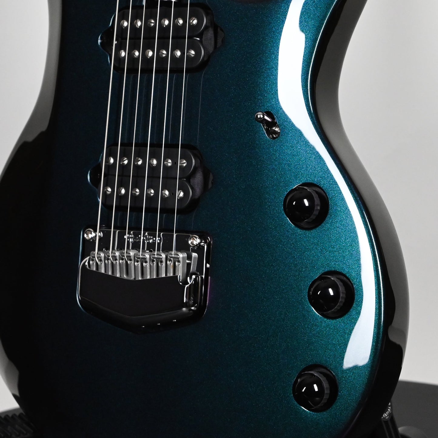 Ernie Ball Music Man John Petrucci Majesty 6-String Premium Select- Mystic Dream 2026 (M021663)