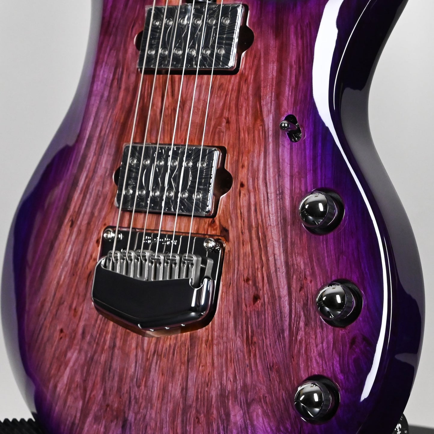 Ernie Ball Music Man BFR John Petrucci Majesty 6 (No.77 of 100)- Wolf's Bane 2026 (M021983)