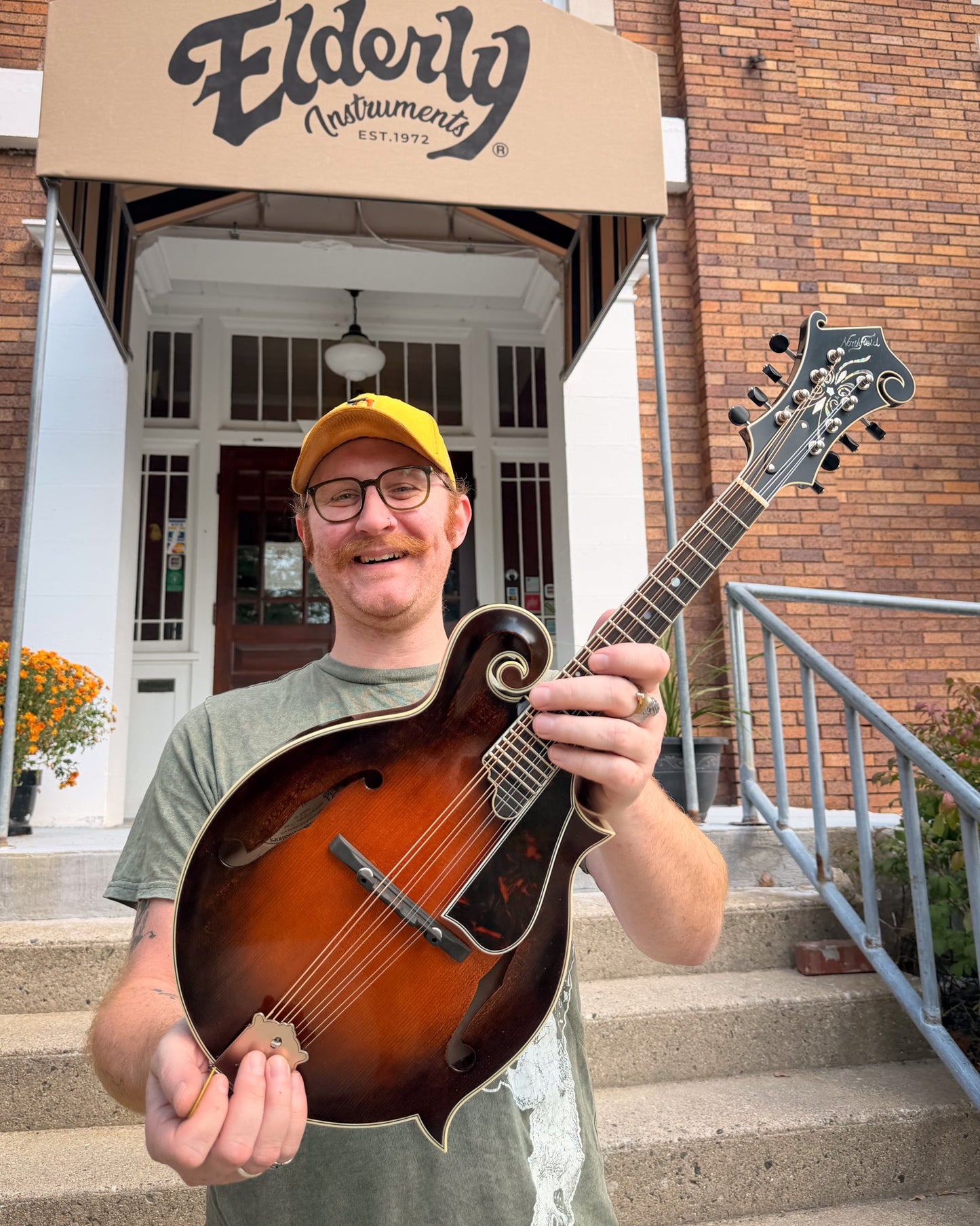Northfield NFB-F5E Limited Edition Big Mon F-Style Mandolin & Case, Engelmann Top