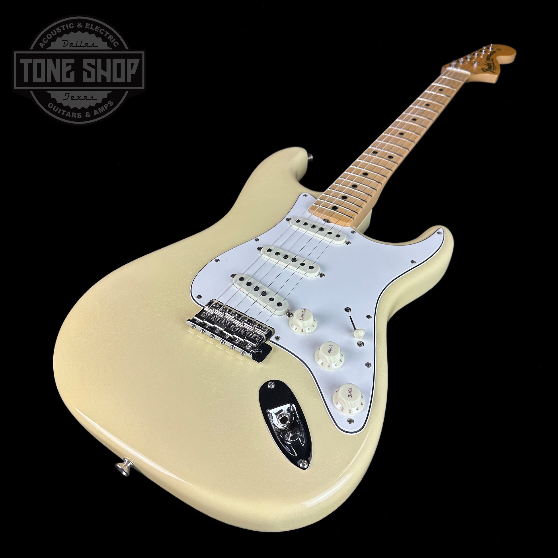 Fender Custom Shop 1968 Stratocaster DLX Closet Classic Maple Neck Aged Vintage White w/case CZ578539
