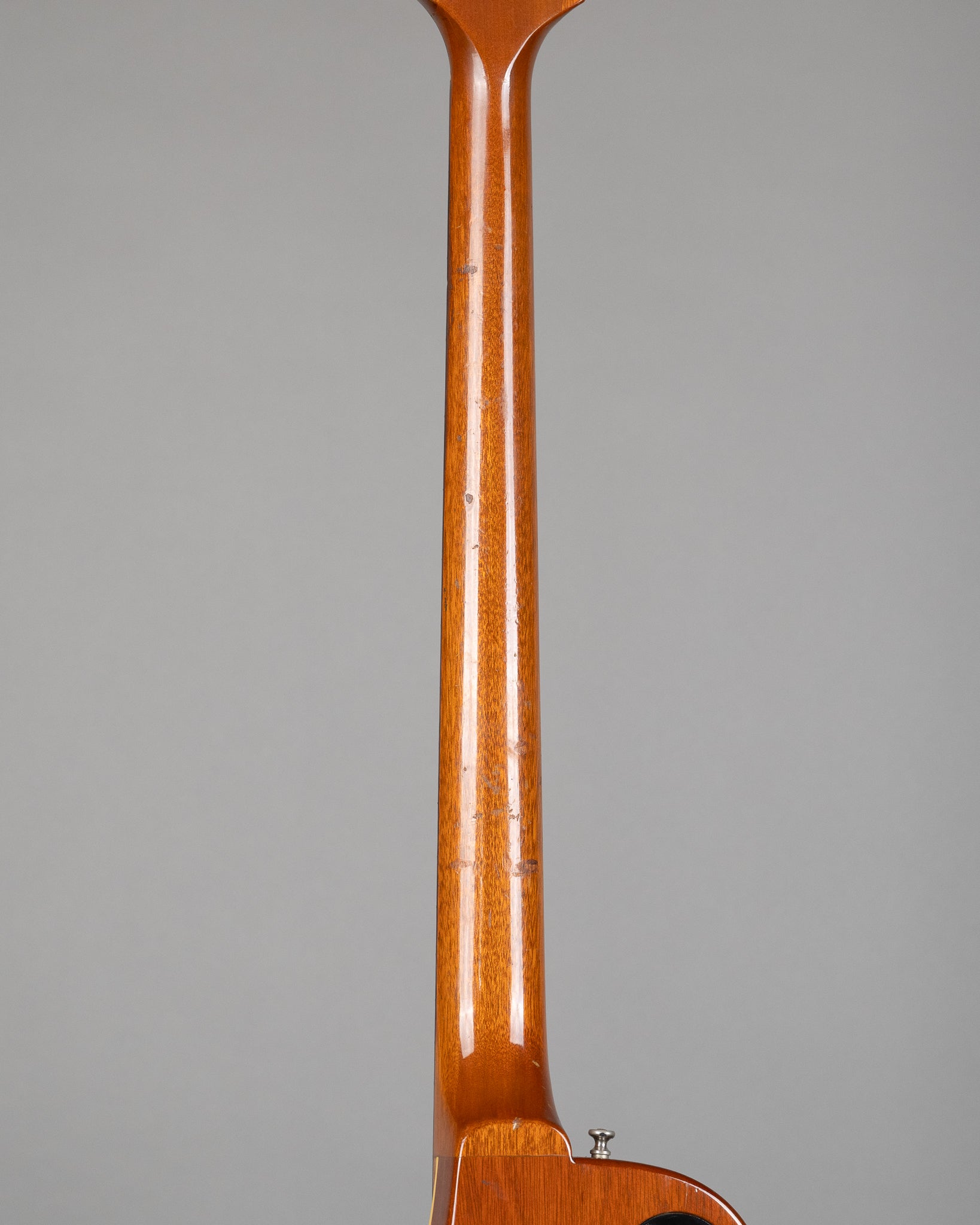 1973 Guild M85-II Bass (USA, Walnut)