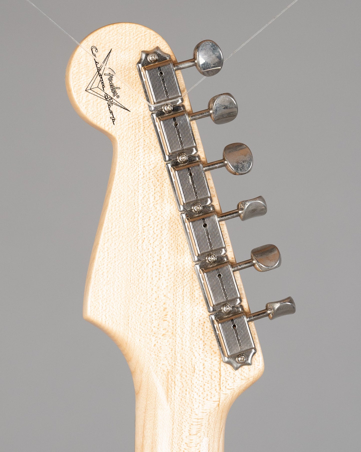 2017 Fender Custom Shop 65 NOS Strat (USA, Aztec Gold, OHSC)